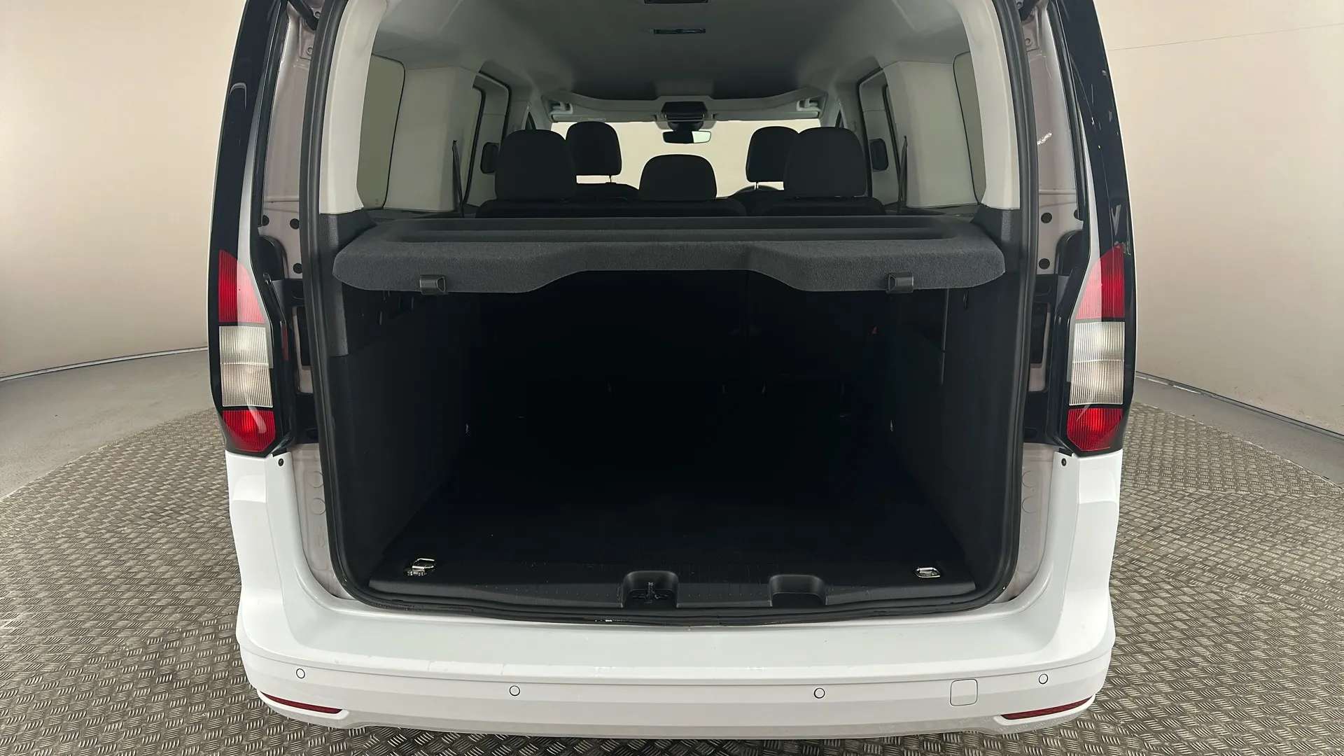 2025 FORD TOURNEO CONNECT 2025 FORD TOURNEO CONNECT