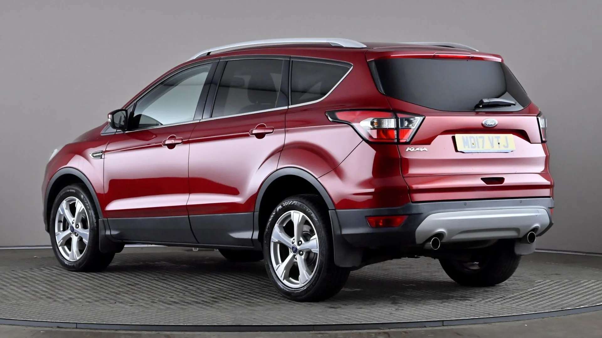 A 2017 FORD KUGA 1.5 TDCi Titanium X 2WD A 2017 FORD KUGA 1.5 TDCi Titanium X 2WD