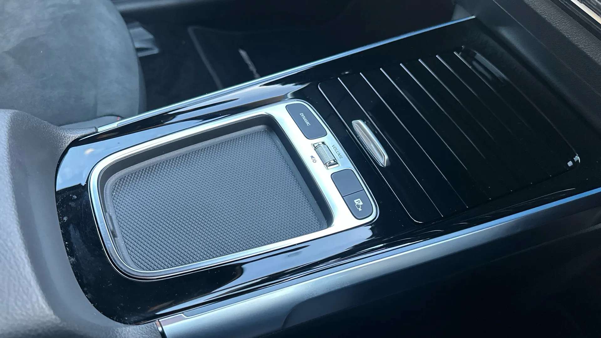 2025 MERCEDES-BENZ EQB 2025 MERCEDES-BENZ EQB