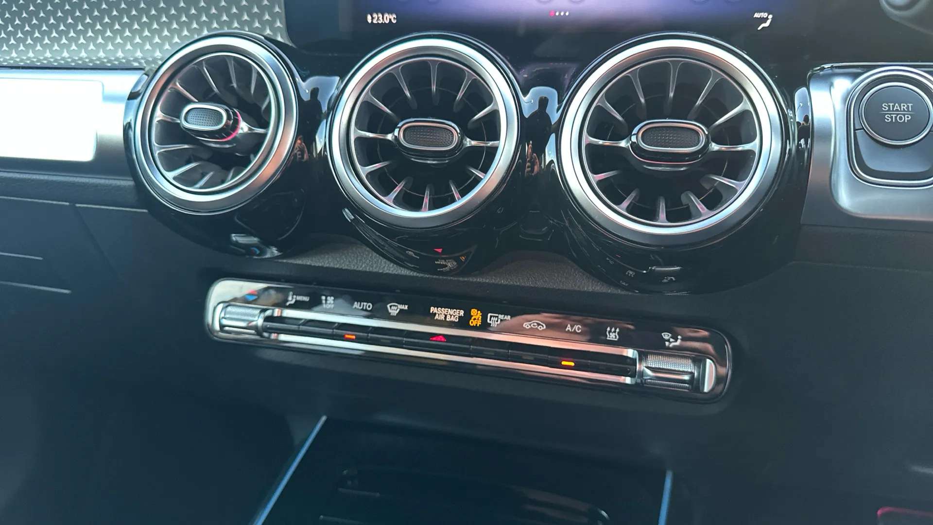 2025 MERCEDES-BENZ EQB 2025 MERCEDES-BENZ EQB