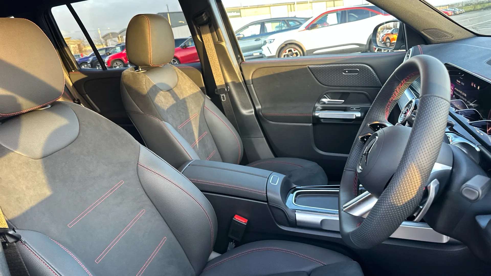 2025 MERCEDES-BENZ EQB 2025 MERCEDES-BENZ EQB