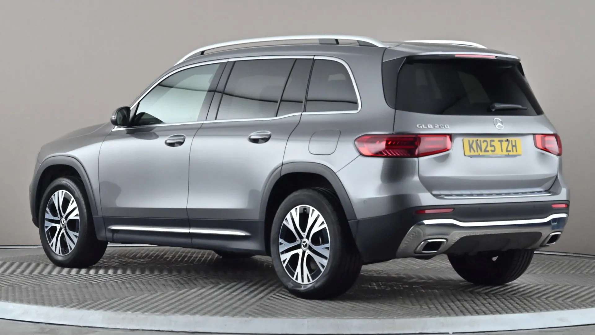 A 2025 MERCEDES-BENZ GLB GLB 200 Sport Executive 7G-Tronic A 2025 MERCEDES-BENZ GLB GLB 200 Sport Executive 7G-Tronic
