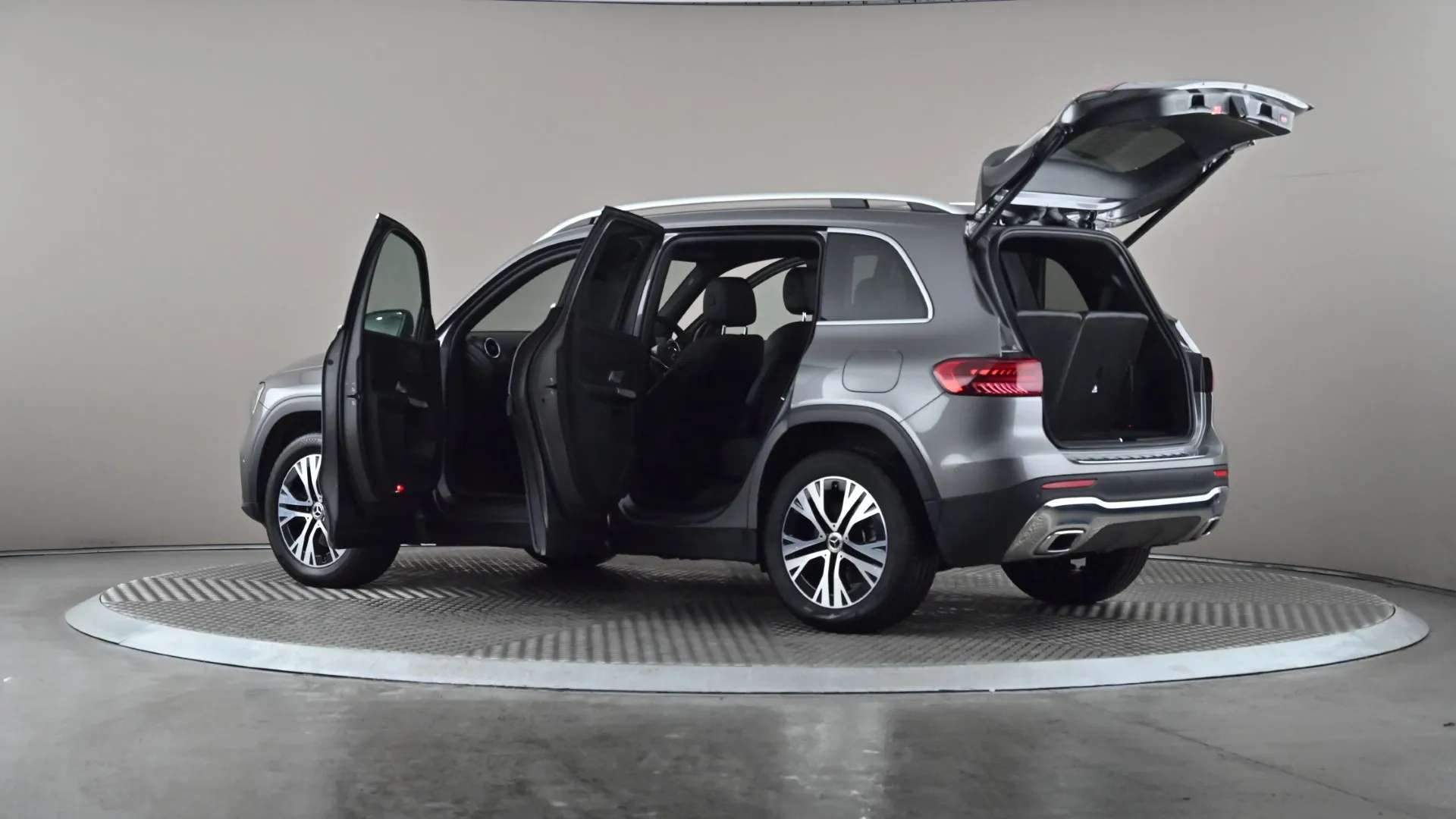 2025 MERCEDES-BENZ GLB 2025 MERCEDES-BENZ GLB