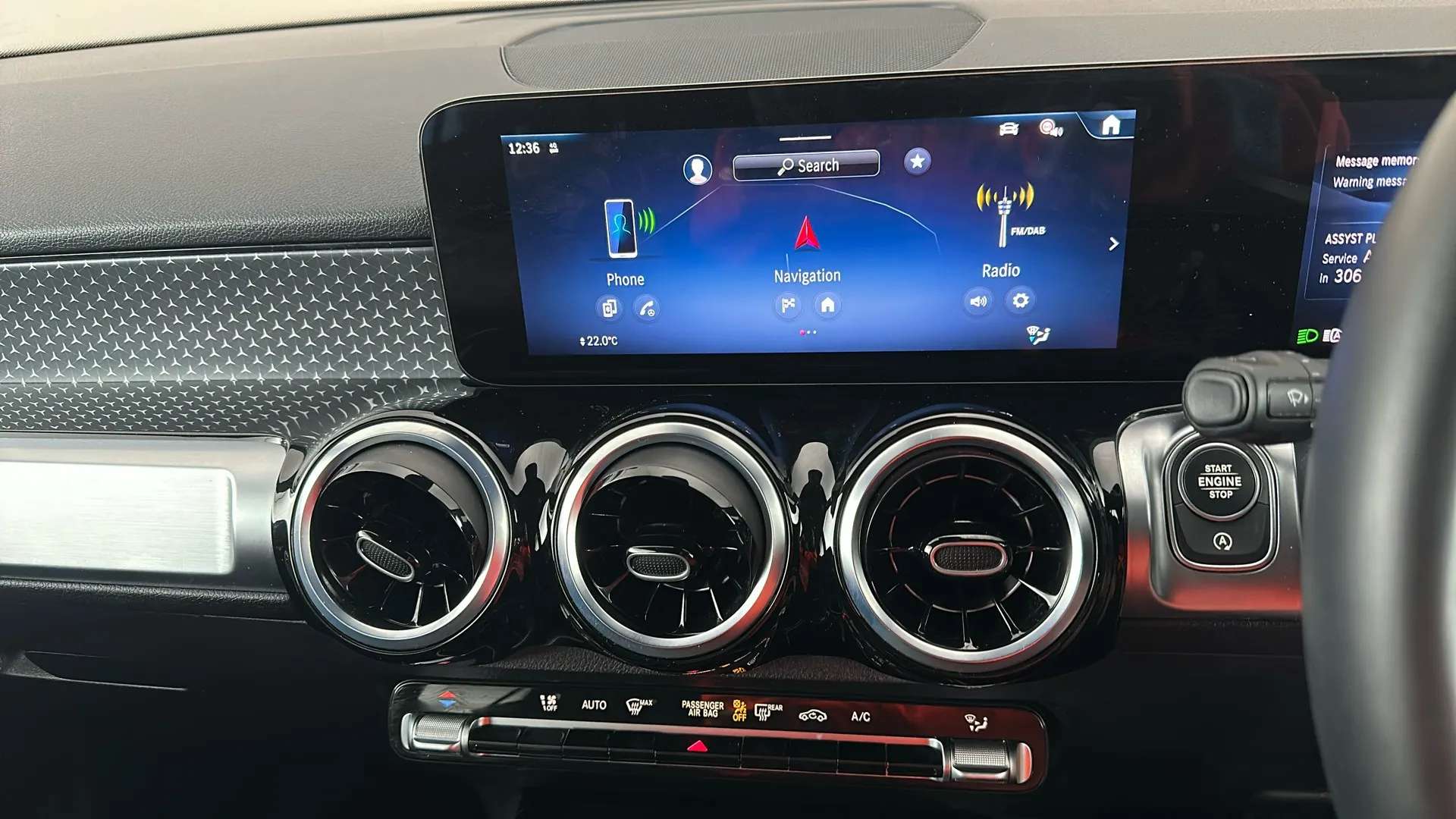 2025 MERCEDES-BENZ GLB 2025 MERCEDES-BENZ GLB