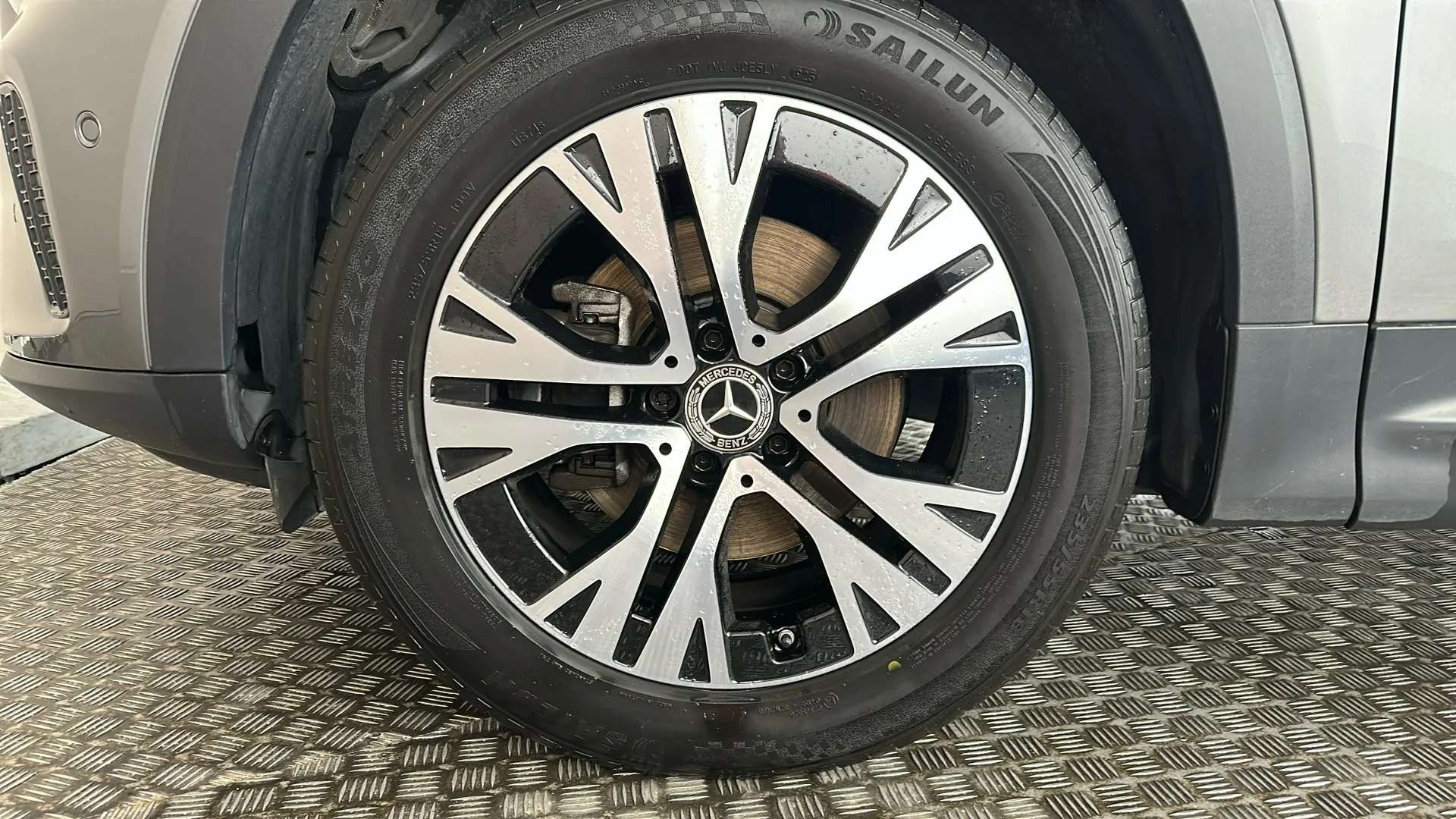 2025 MERCEDES-BENZ GLB 2025 MERCEDES-BENZ GLB