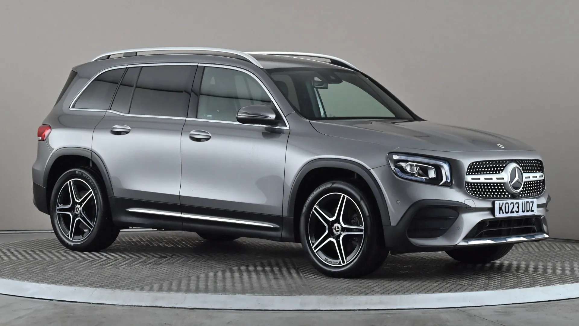 A 2023 MERCEDES-BENZ GLB GLB 200 AMG Line Executive 7G-Tronic A 2023 MERCEDES-BENZ GLB GLB 200 AMG Line Executive 7G-Tronic