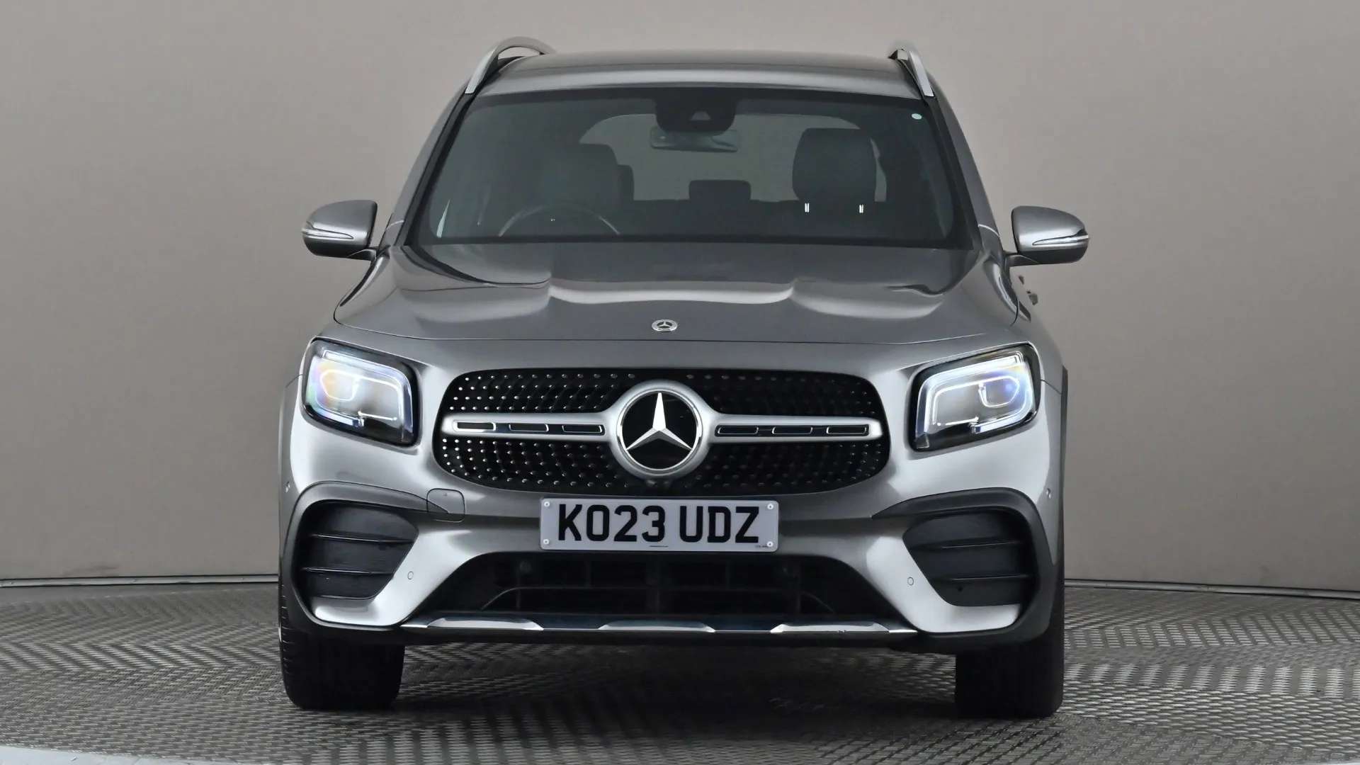 A 2023 MERCEDES-BENZ GLB GLB 200 AMG Line Executive 7G-Tronic A 2023 MERCEDES-BENZ GLB GLB 200 AMG Line Executive 7G-Tronic