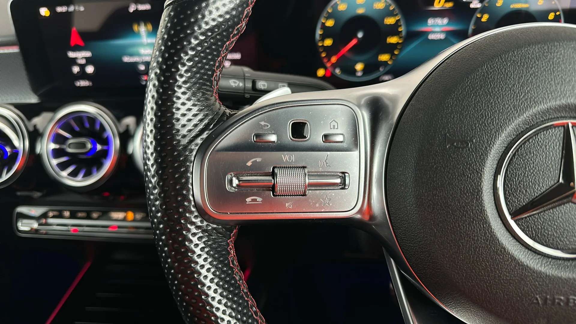 2023 MERCEDES-BENZ GLB 2023 MERCEDES-BENZ GLB