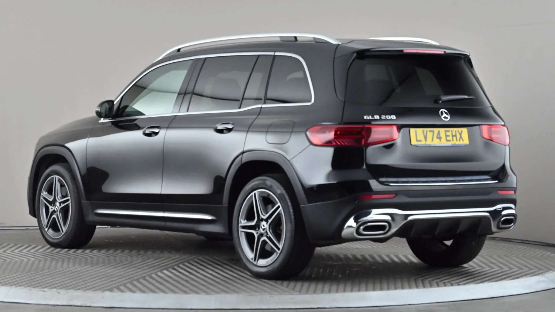 A 2024 MERCEDES-BENZ GLB GLB 200 AMG Line Executive 7G-Tronic A 2024 MERCEDES-BENZ GLB GLB 200 AMG Line Executive 7G-Tronic
