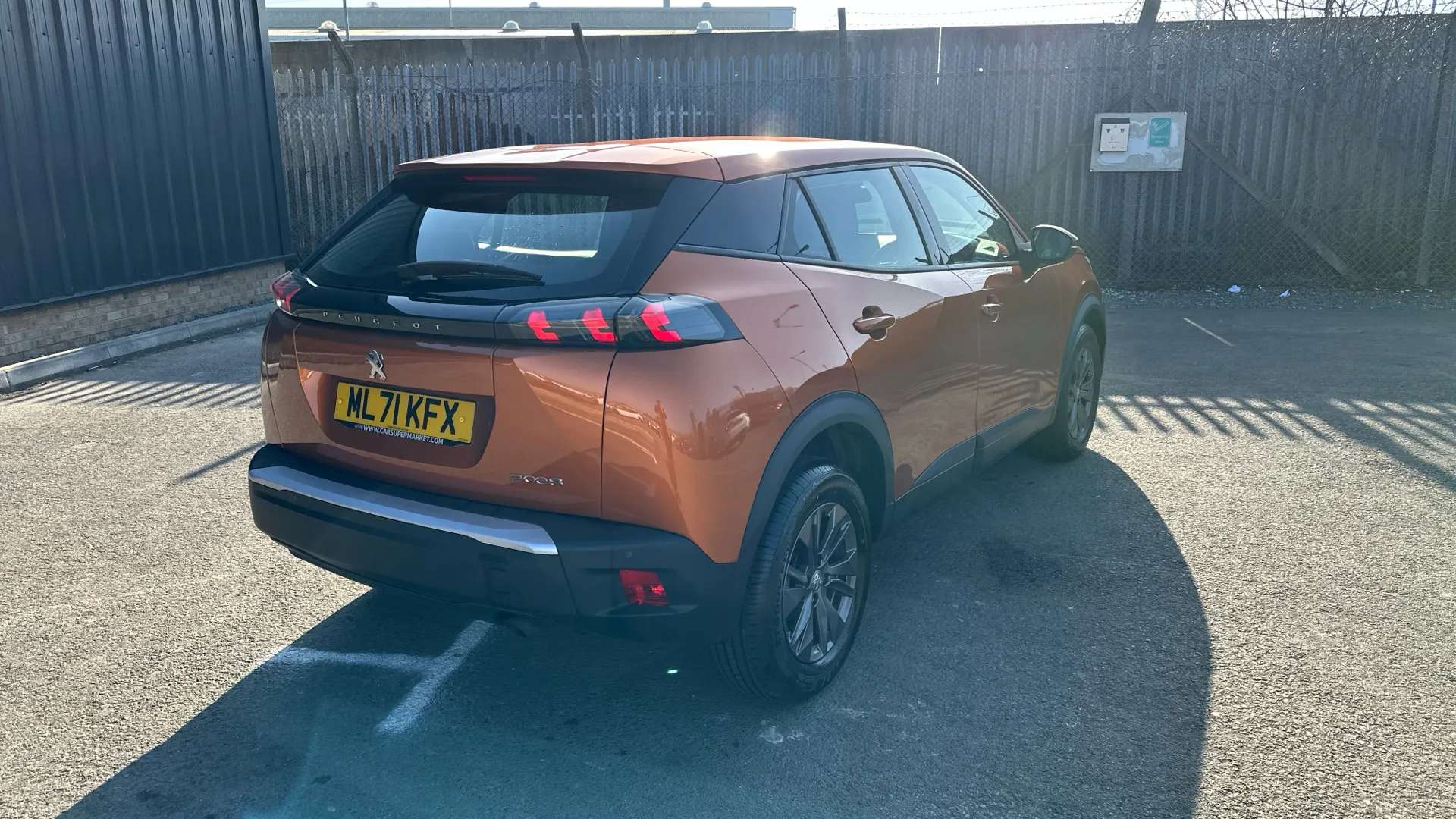 2021 PEUGEOT 2008 2021 PEUGEOT 2008