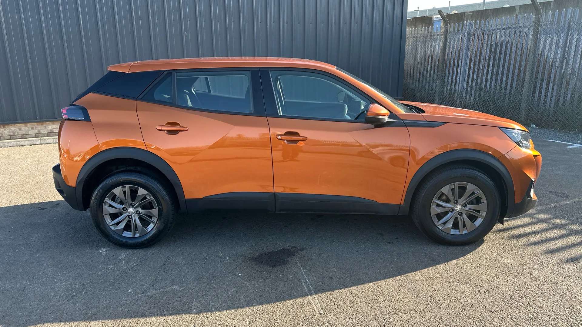 2021 PEUGEOT 2008 2021 PEUGEOT 2008