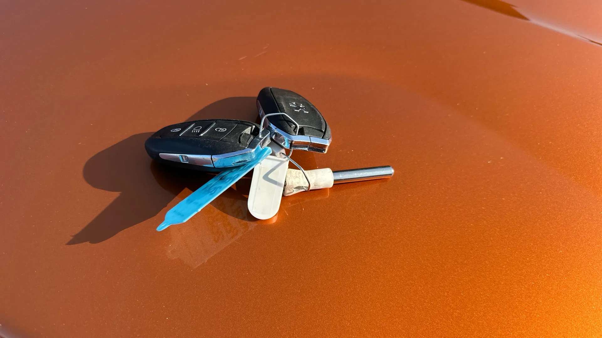 2021 PEUGEOT 2008 2021 PEUGEOT 2008