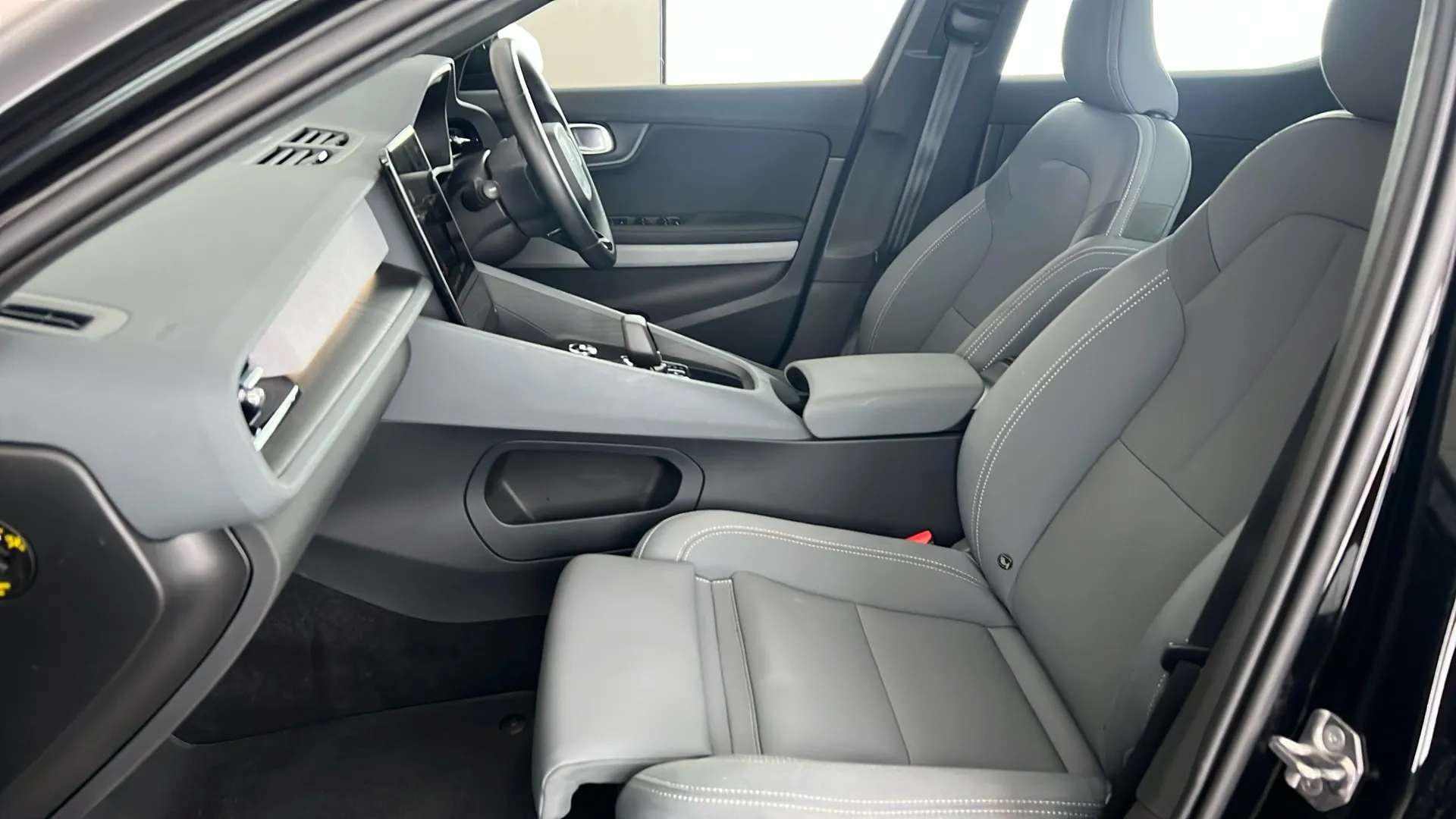 2020 POLESTAR 2 2020 POLESTAR 2