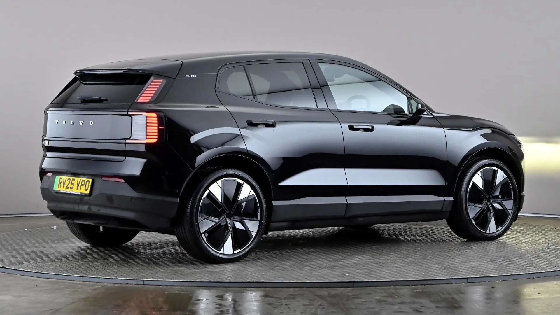 2025 VOLVO EX30 2025 VOLVO EX30