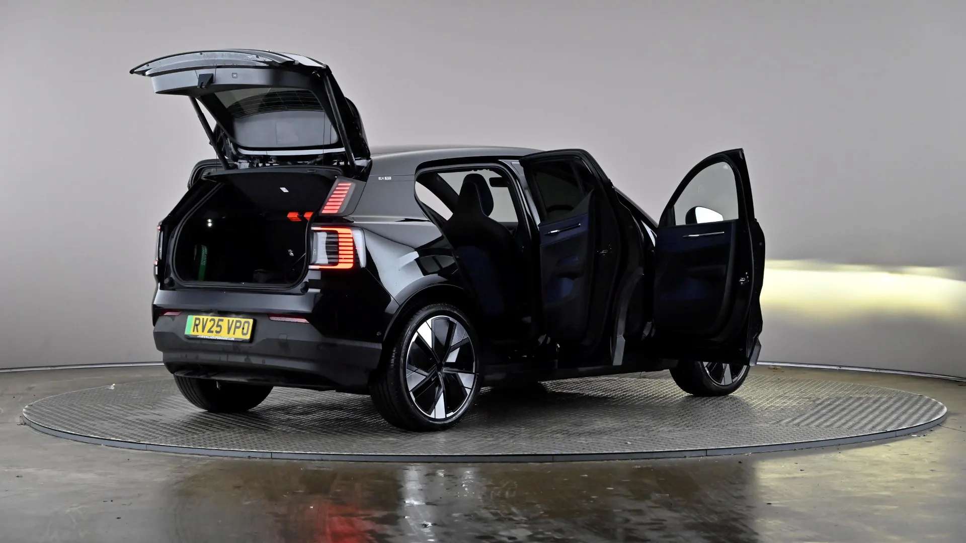 2025 VOLVO EX30 2025 VOLVO EX30