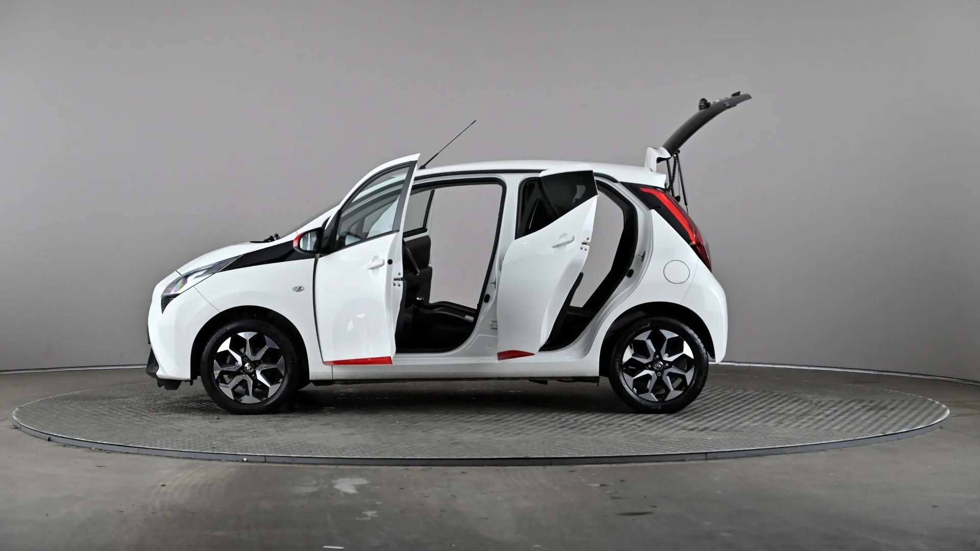 2019 TOYOTA AYGO 2019 TOYOTA AYGO