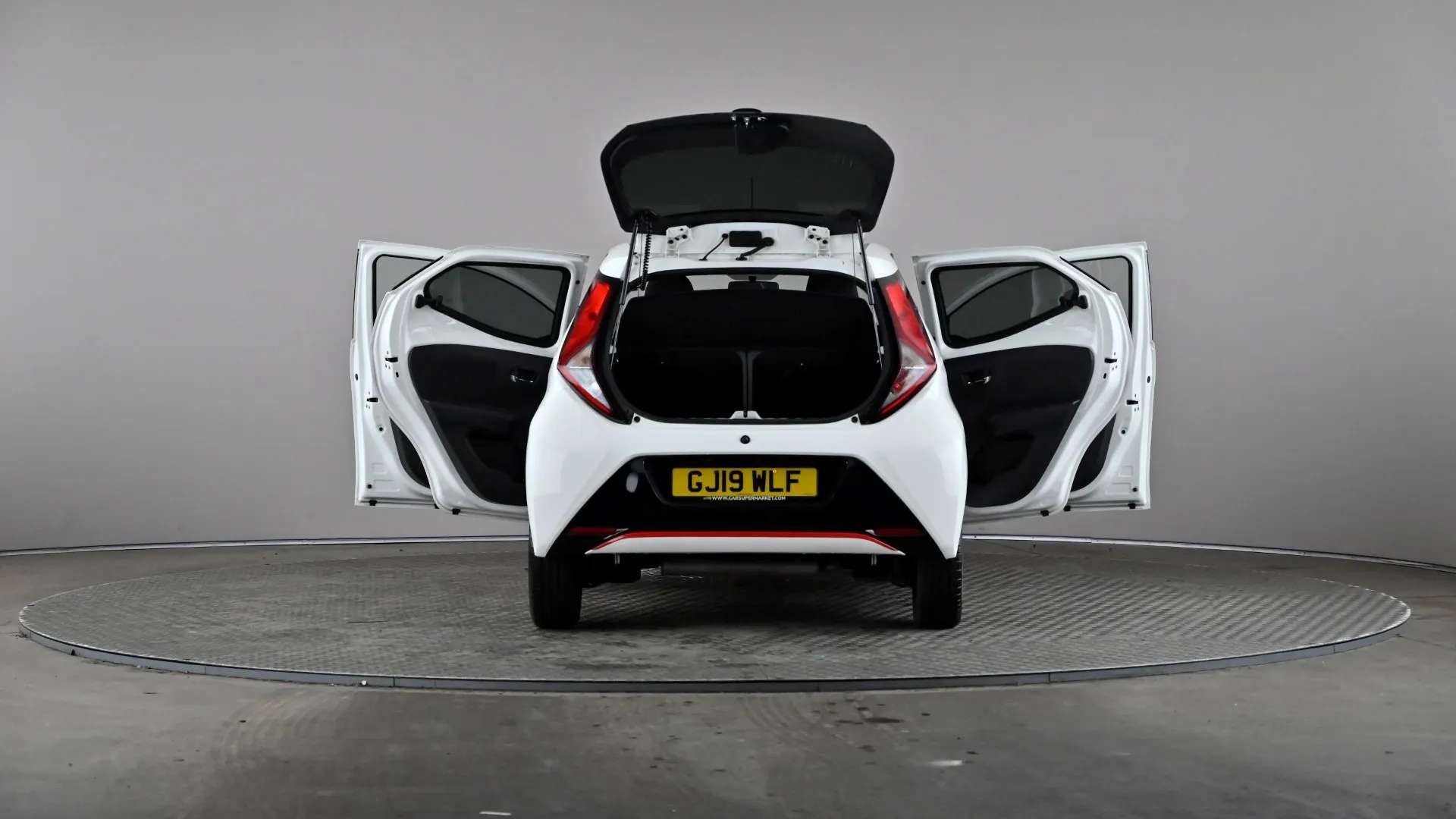 2019 TOYOTA AYGO 2019 TOYOTA AYGO