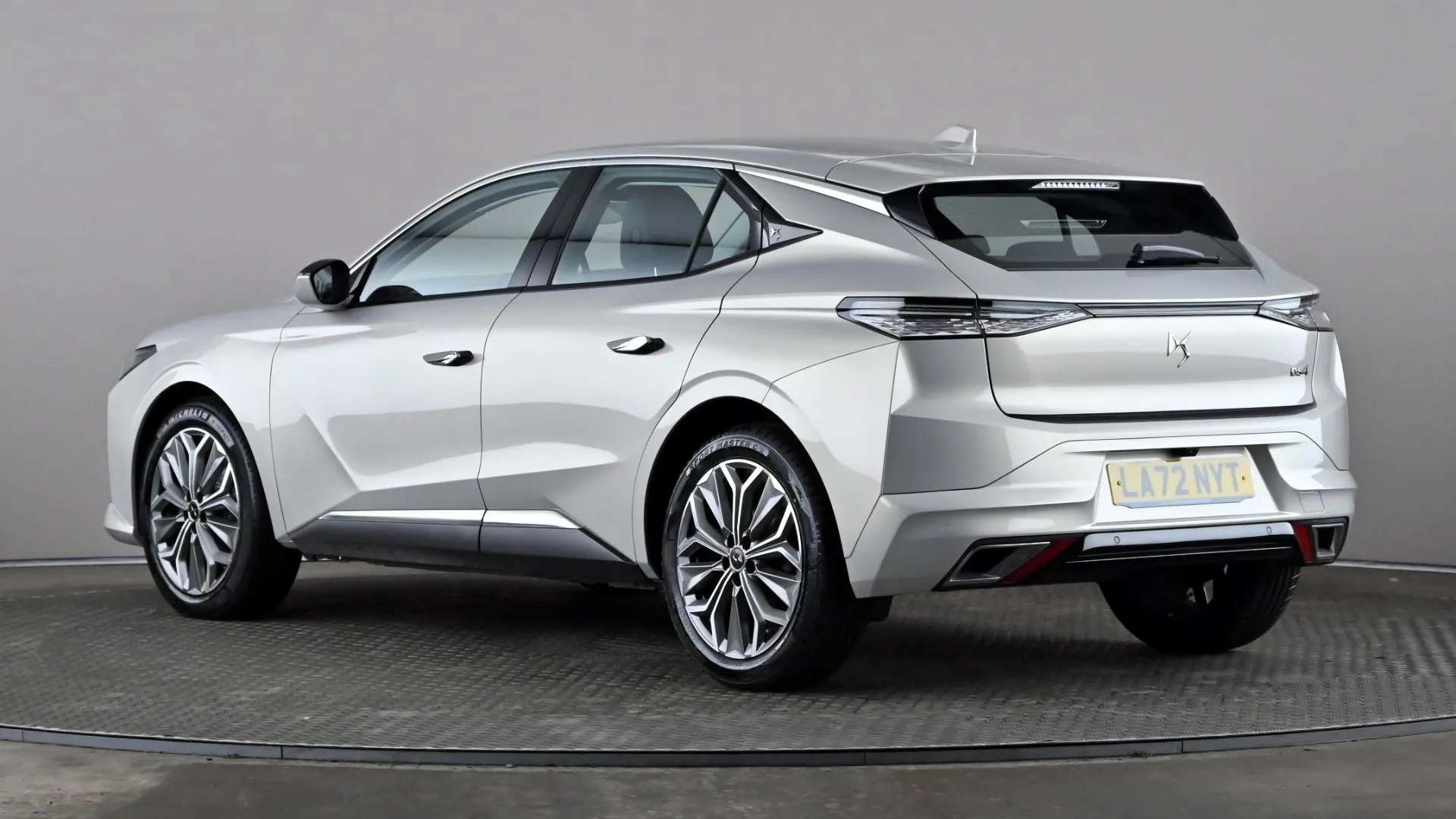 A 2023 DS DS 4 1.2 PureTech Trocadero EAT8 A 2023 DS DS 4 1.2 PureTech Trocadero EAT8