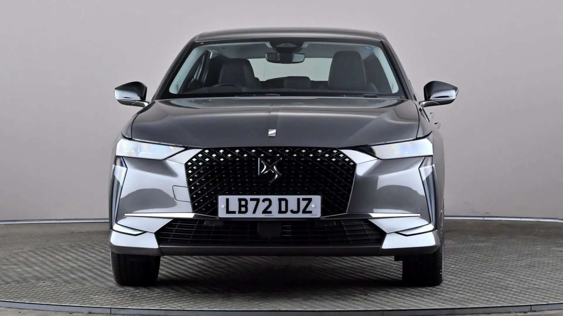 A 2022 DS DS 4 1.6 E-TENSE Trocadero EAT8 A 2022 DS DS 4 1.6 E-TENSE Trocadero EAT8