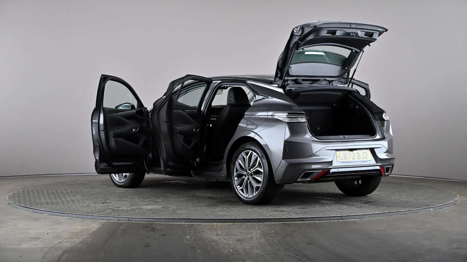 2022 DS DS 4 2022 DS DS 4