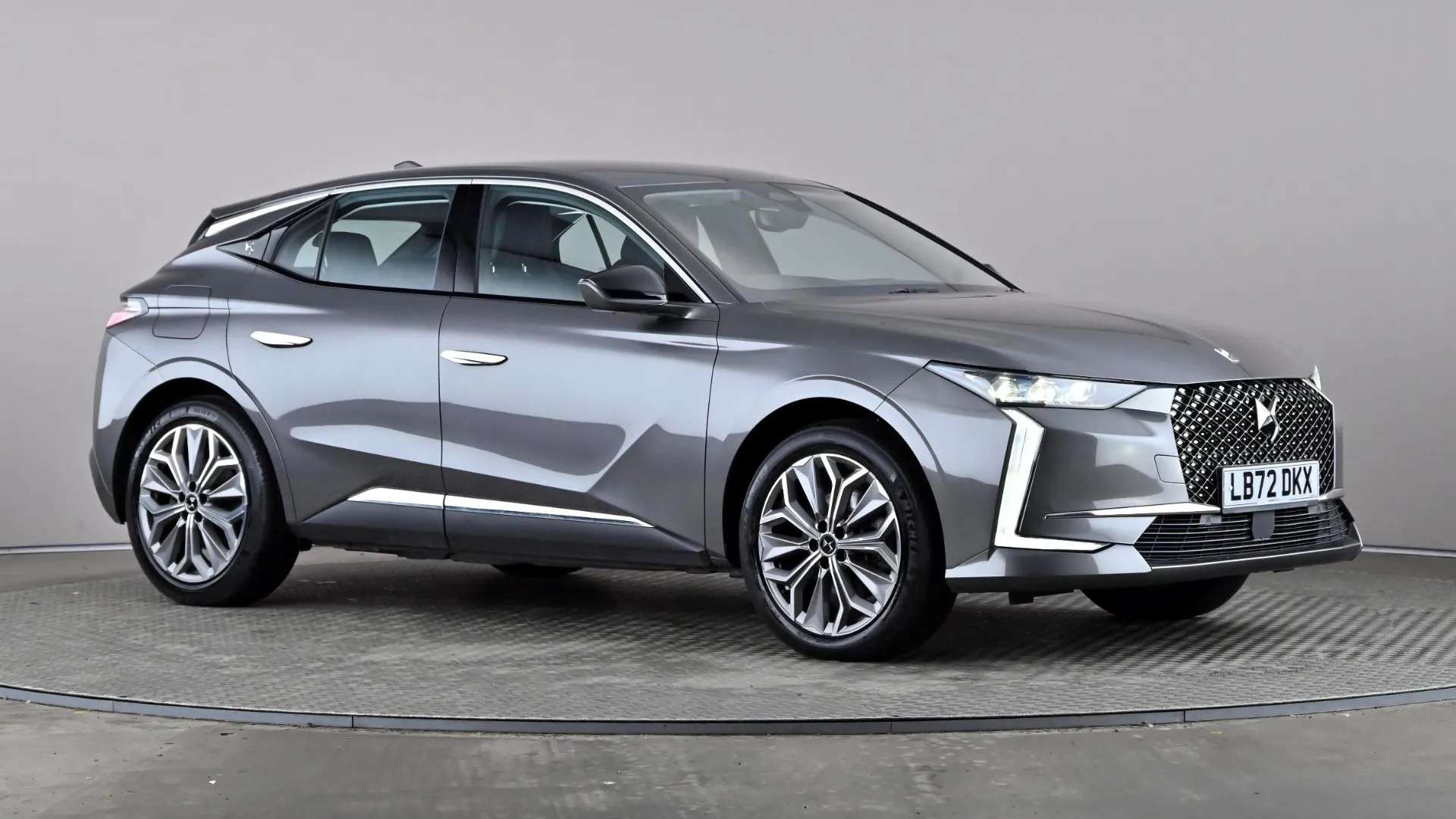 A 2022 DS DS 4 1.6 E-TENSE Trocadero EAT8 A 2022 DS DS 4 1.6 E-TENSE Trocadero EAT8