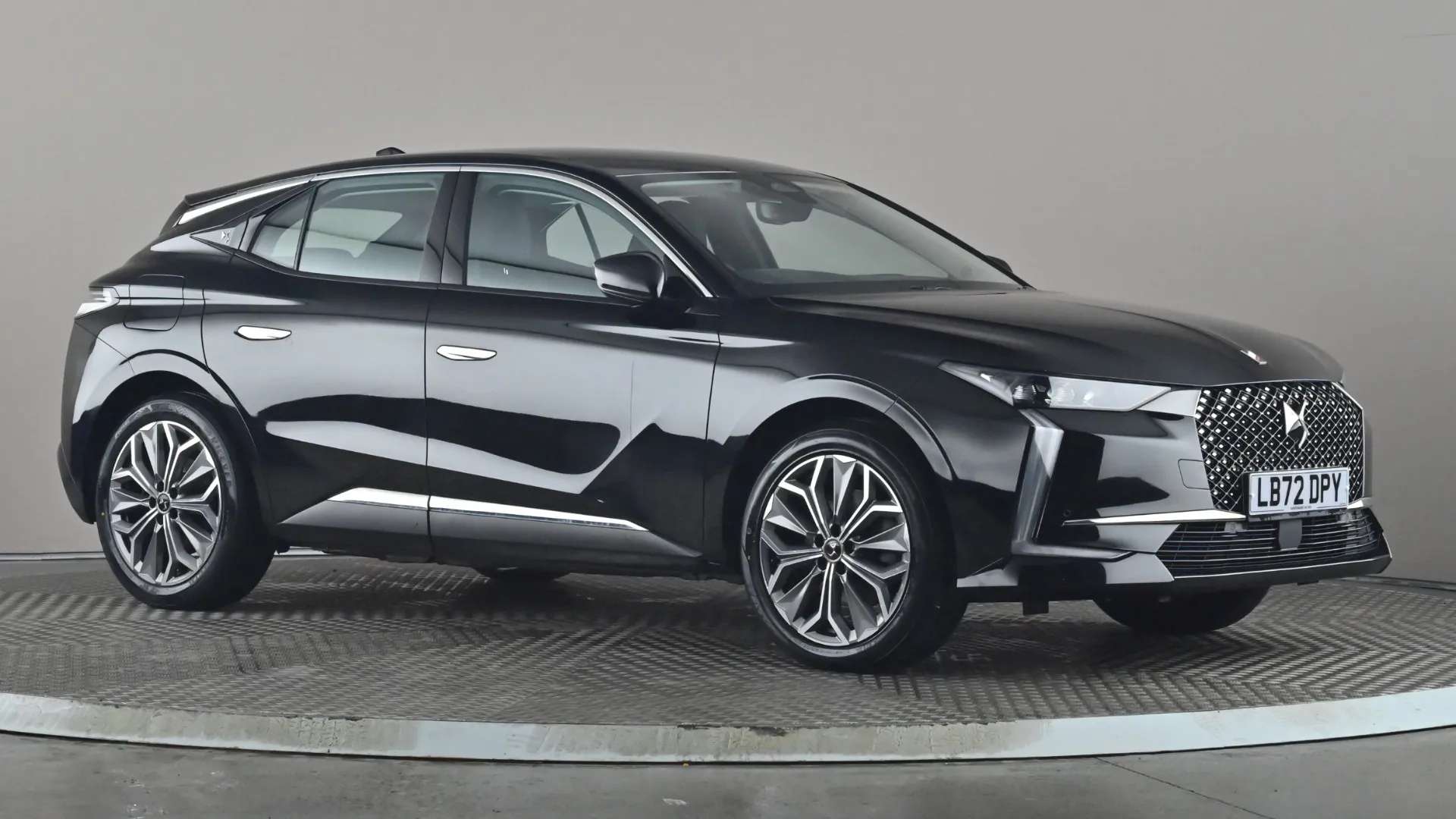 A 2022 DS DS 4 1.6 E-TENSE Trocadero EAT8 A 2022 DS DS 4 1.6 E-TENSE Trocadero EAT8