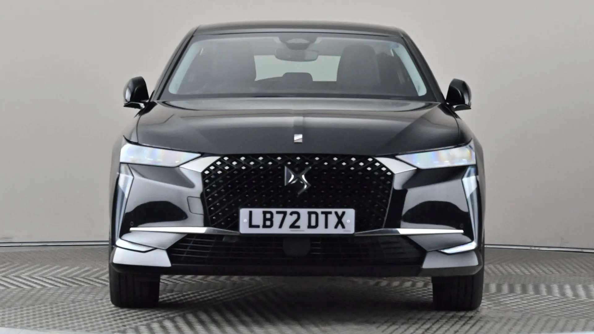 A 2022 DS DS 4 1.6 E-TENSE Trocadero EAT8 A 2022 DS DS 4 1.6 E-TENSE Trocadero EAT8