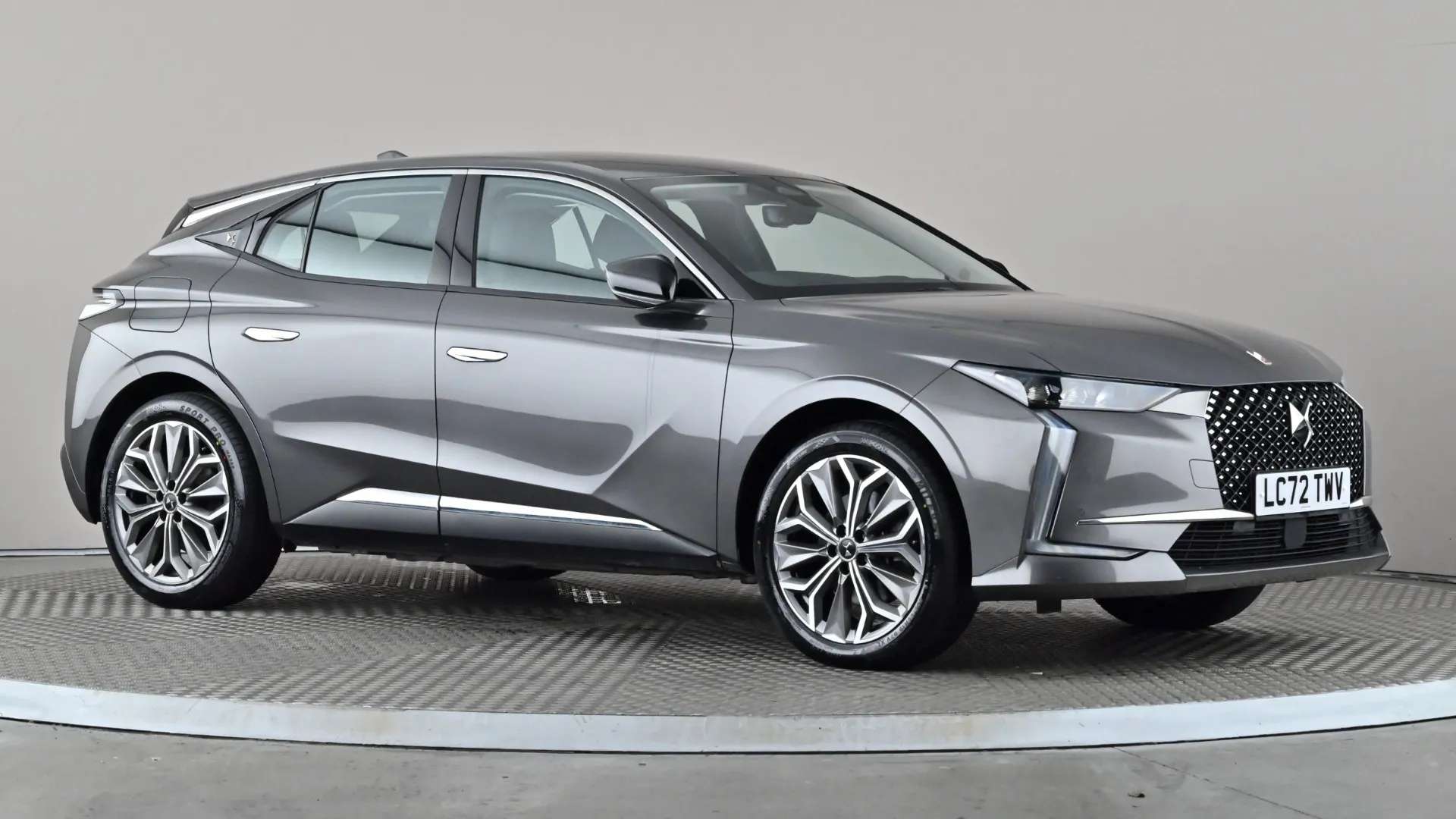 A 2022 DS DS 4 1.6 E-TENSE Trocadero EAT8 A 2022 DS DS 4 1.6 E-TENSE Trocadero EAT8