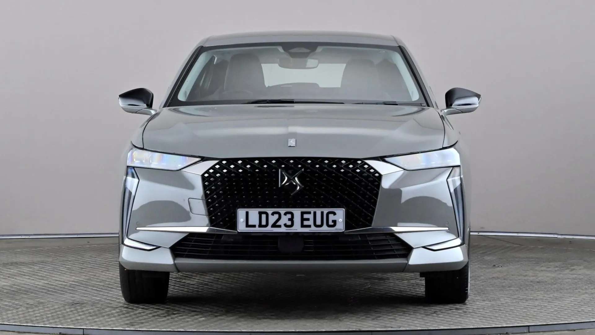 A 2023 DS DS 4 1.6 E-TENSE Trocadero EAT8 A 2023 DS DS 4 1.6 E-TENSE Trocadero EAT8