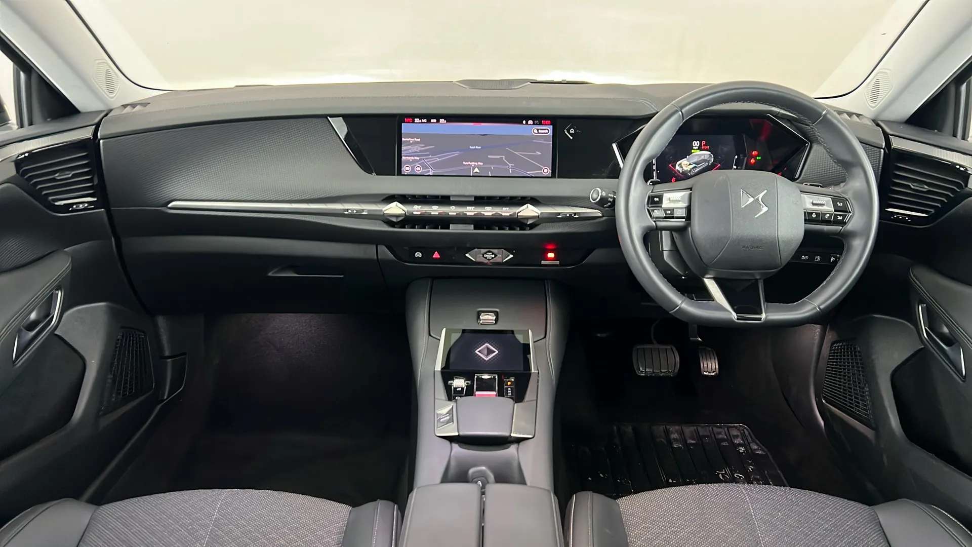 2023 DS DS 4 2023 DS DS 4