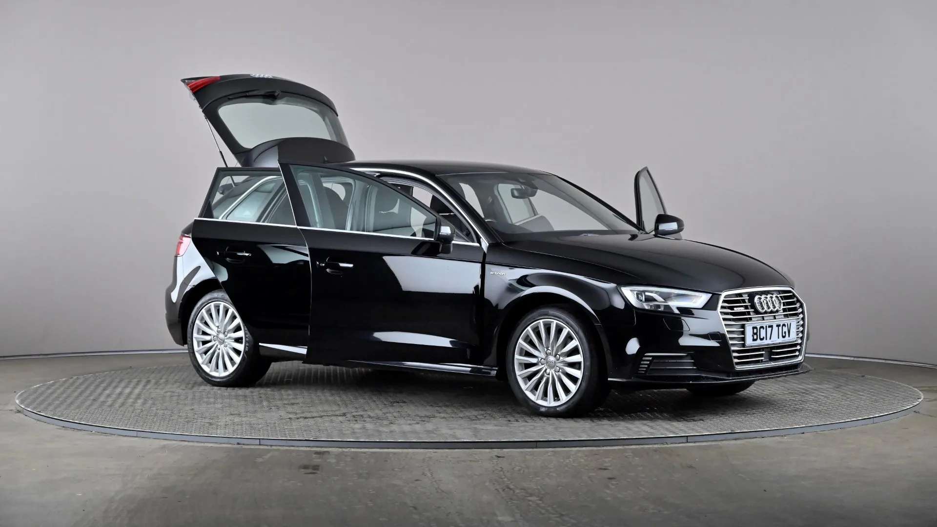 2017 AUDI A3 2017 AUDI A3