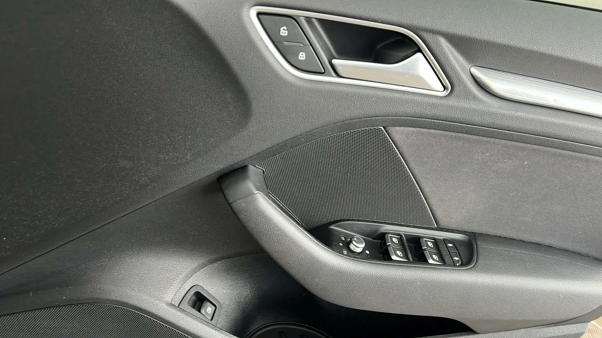 2017 AUDI A3 2017 AUDI A3