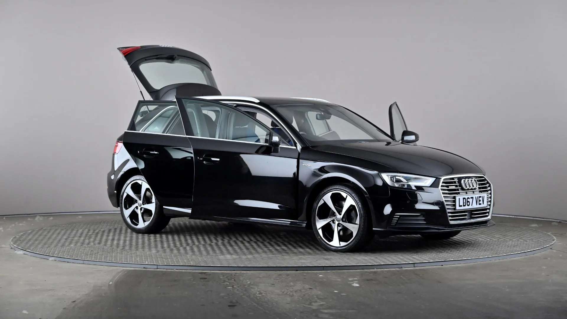 2017 AUDI A3 2017 AUDI A3