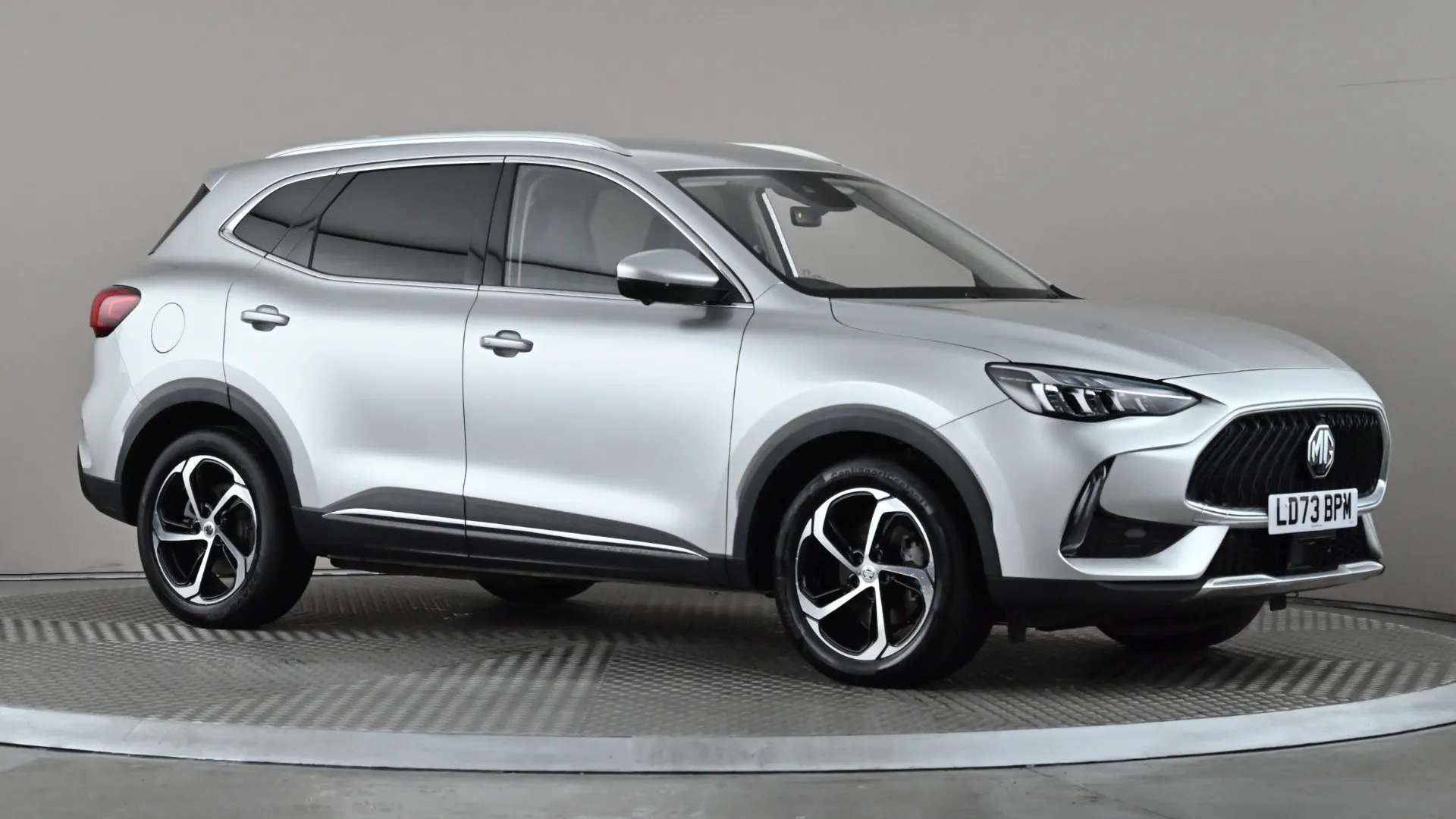 A 2023 MG MOTOR UK HS 1.5 T-GDI PHEV Trophy Auto A 2023 MG MOTOR UK HS 1.5 T-GDI PHEV Trophy Auto