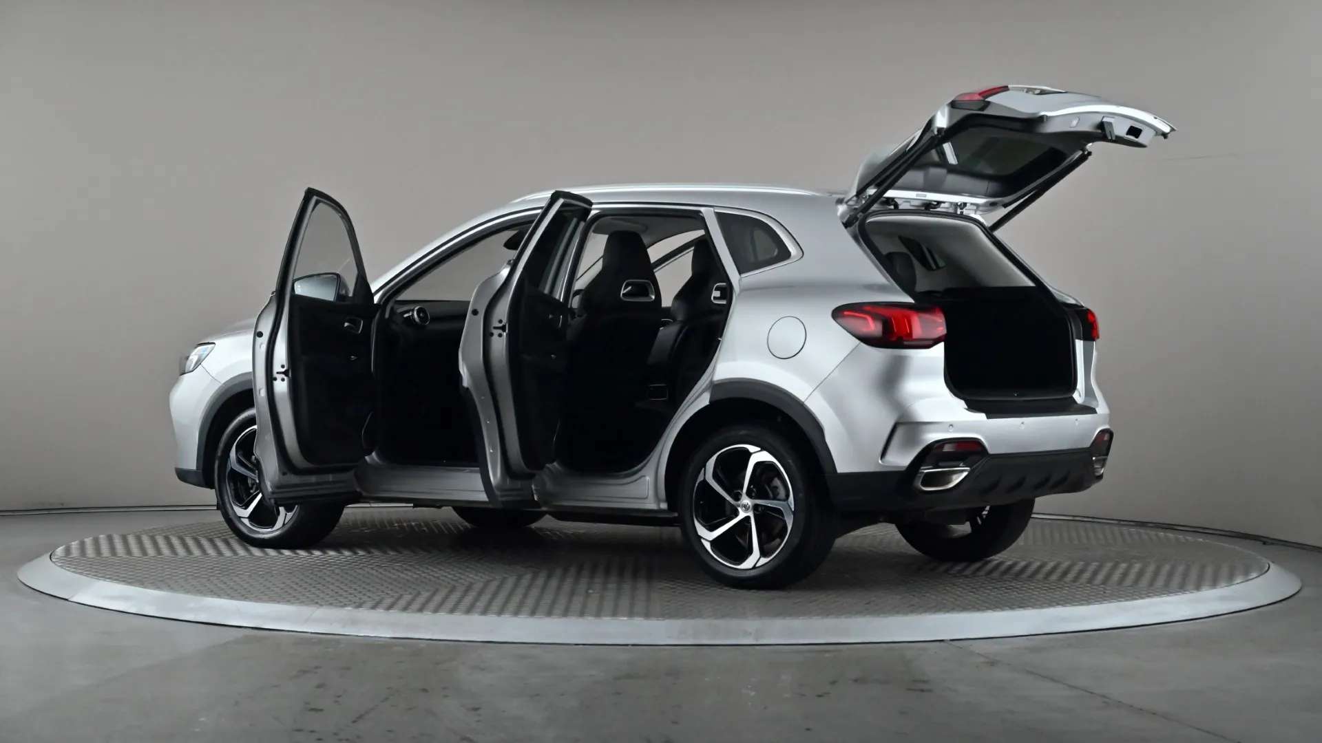 2023 MG MOTOR UK HS 2023 MG MOTOR UK HS