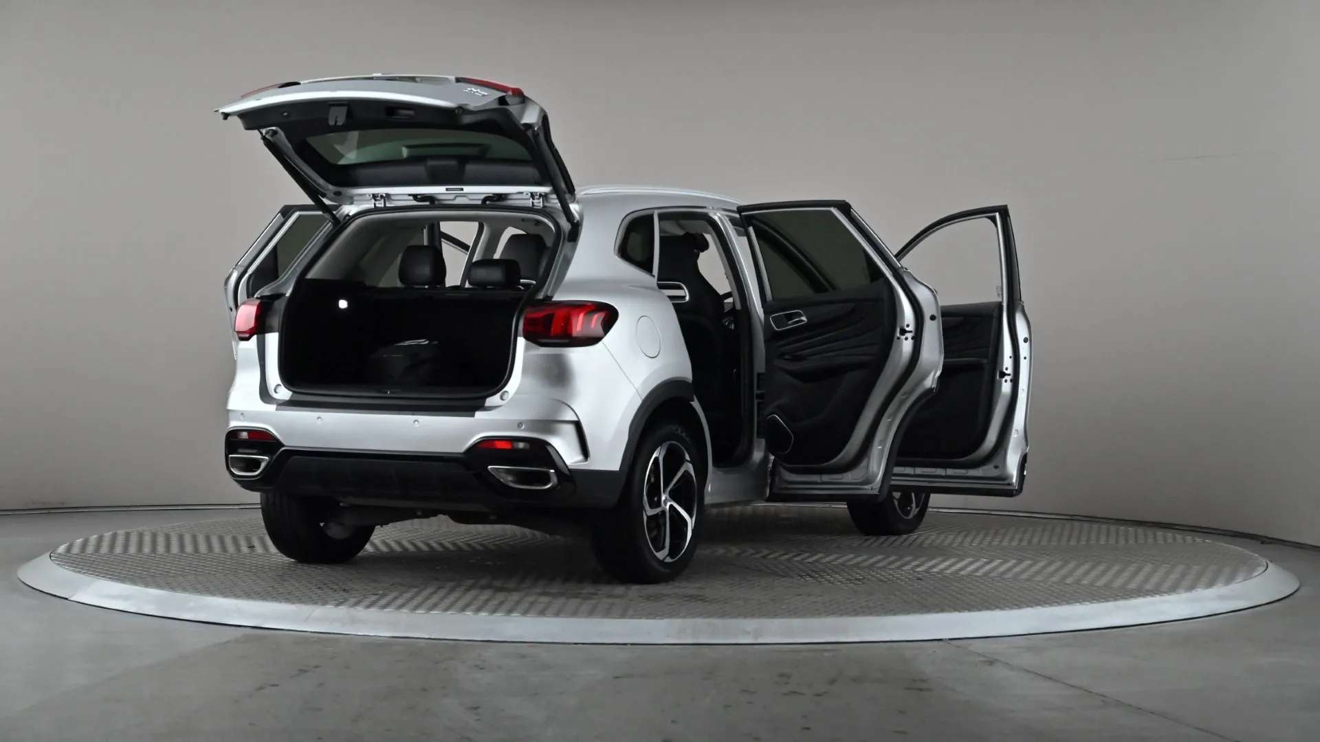 2023 MG MOTOR UK HS 2023 MG MOTOR UK HS