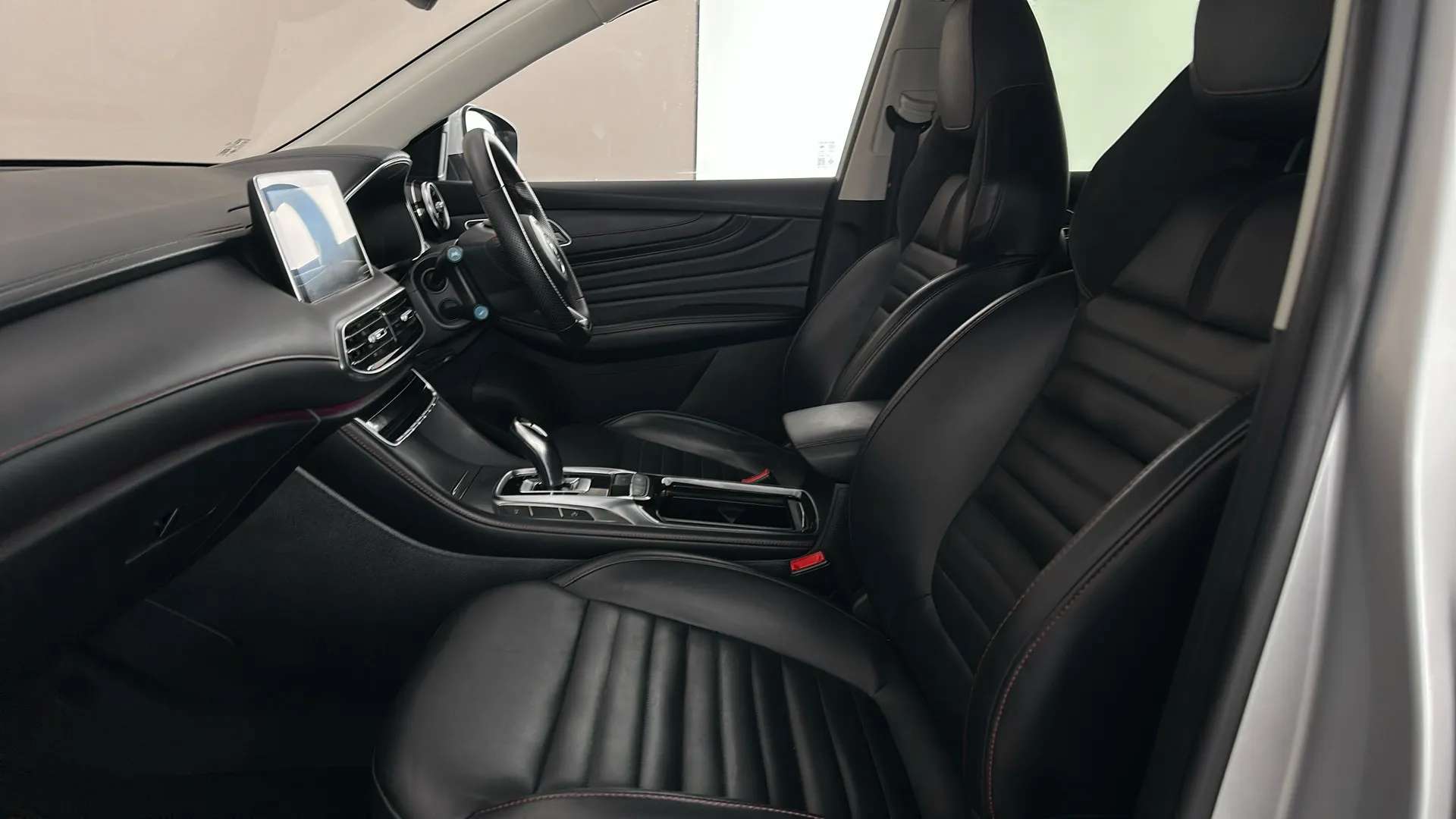 2023 MG MOTOR UK HS 2023 MG MOTOR UK HS