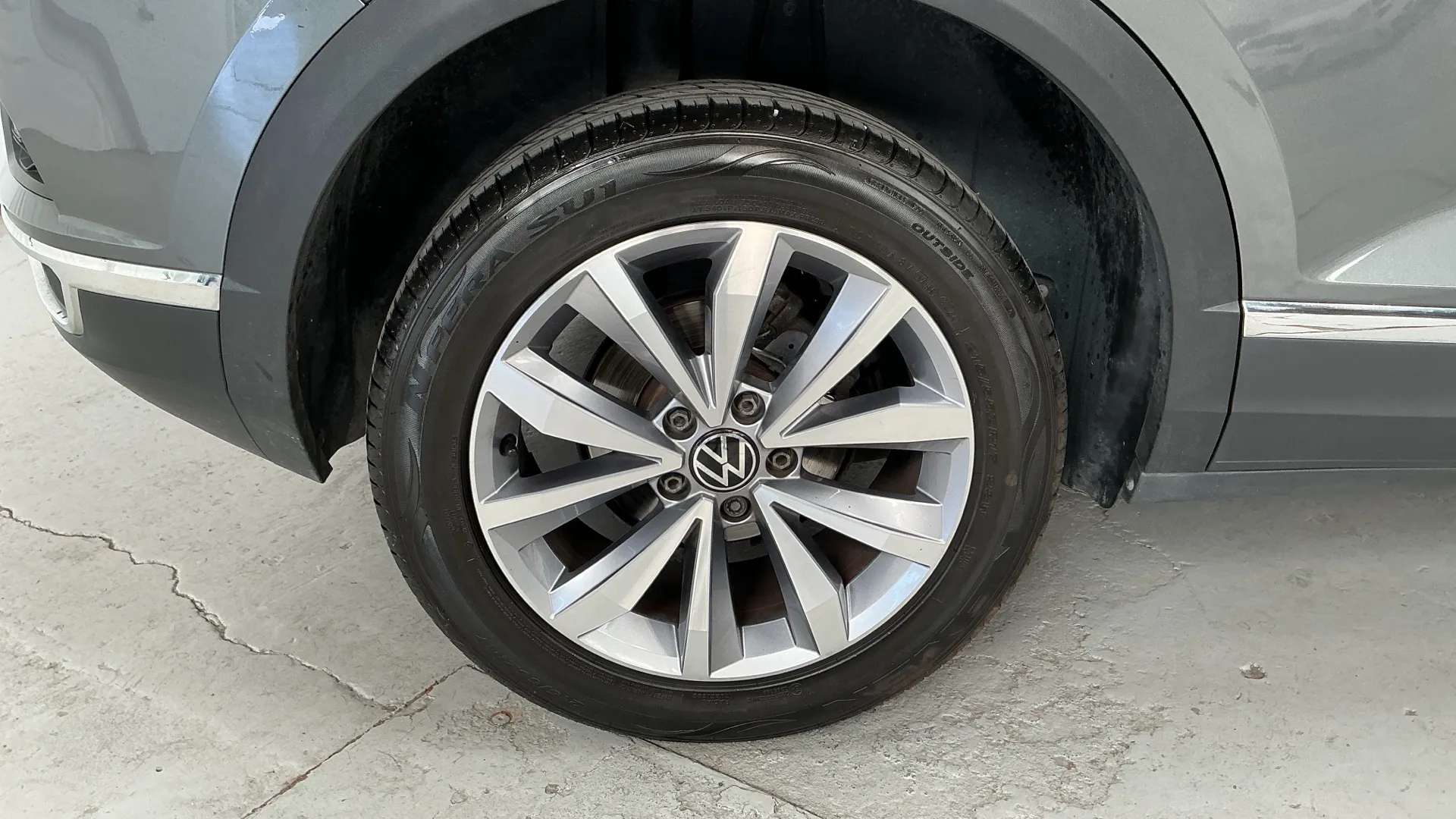 2021 VOLKSWAGEN T-ROC 2021 VOLKSWAGEN T-ROC