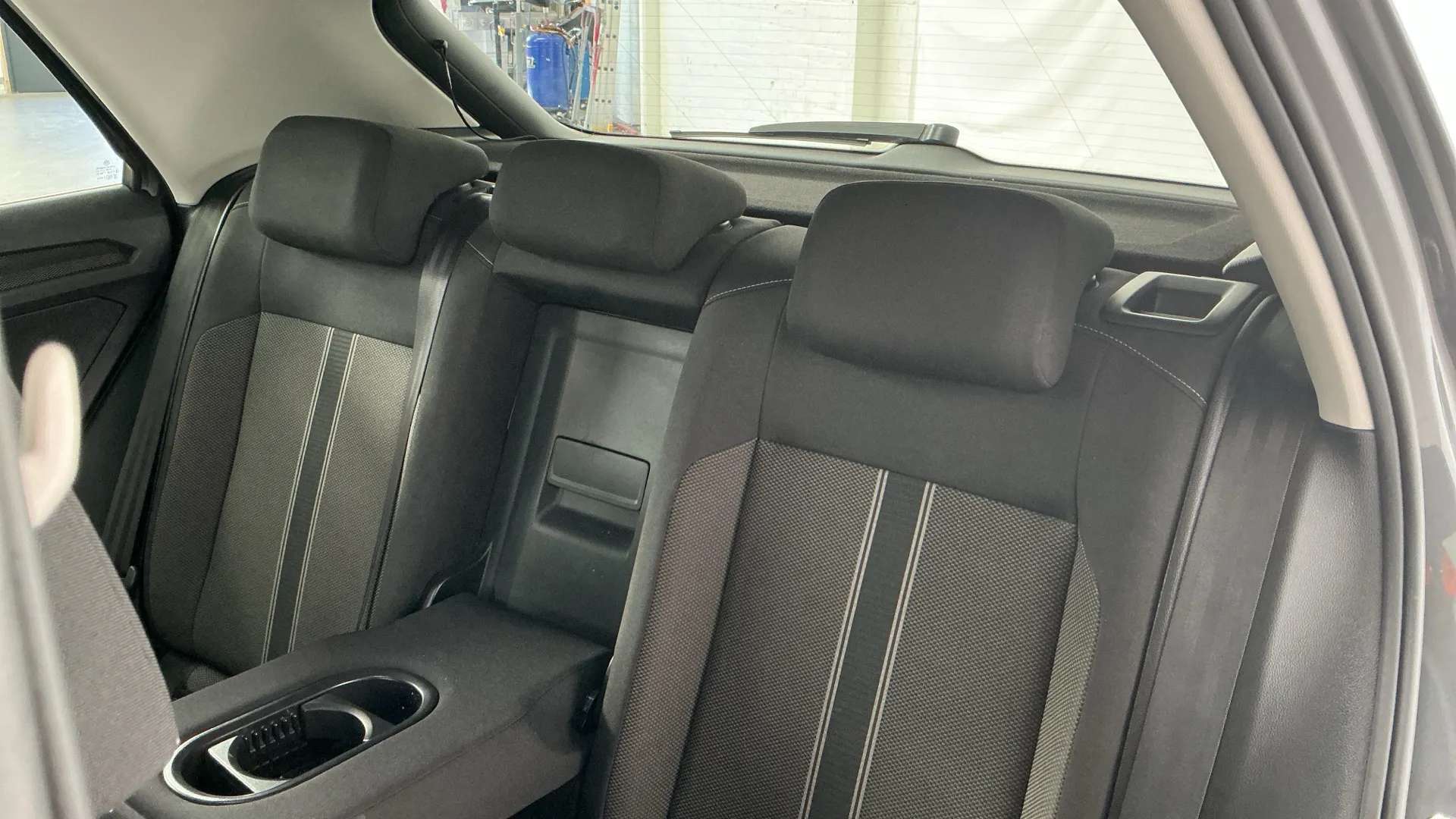 2021 VOLKSWAGEN T-ROC 2021 VOLKSWAGEN T-ROC