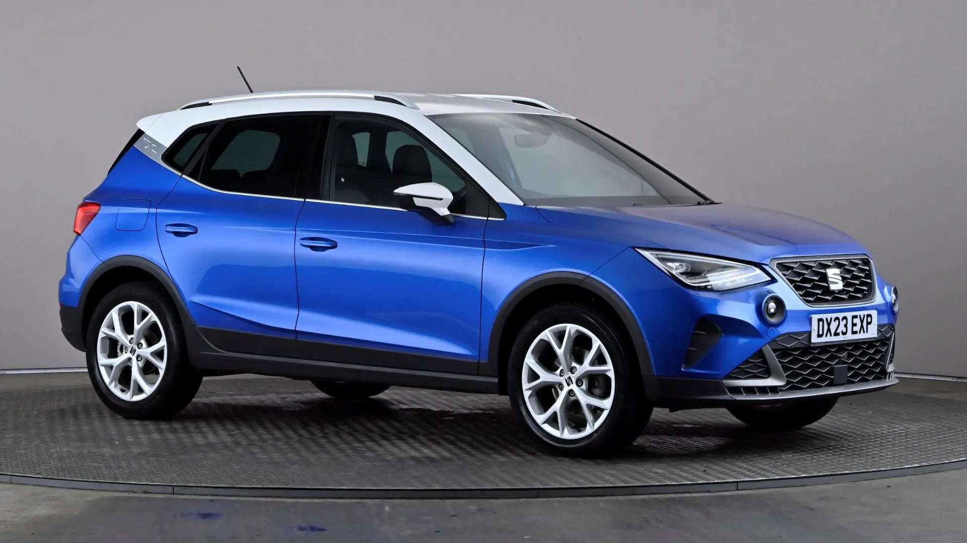 A 2023 SEAT ARONA 1.0 TSI 110 FR DSG A 2023 SEAT ARONA 1.0 TSI 110 FR DSG