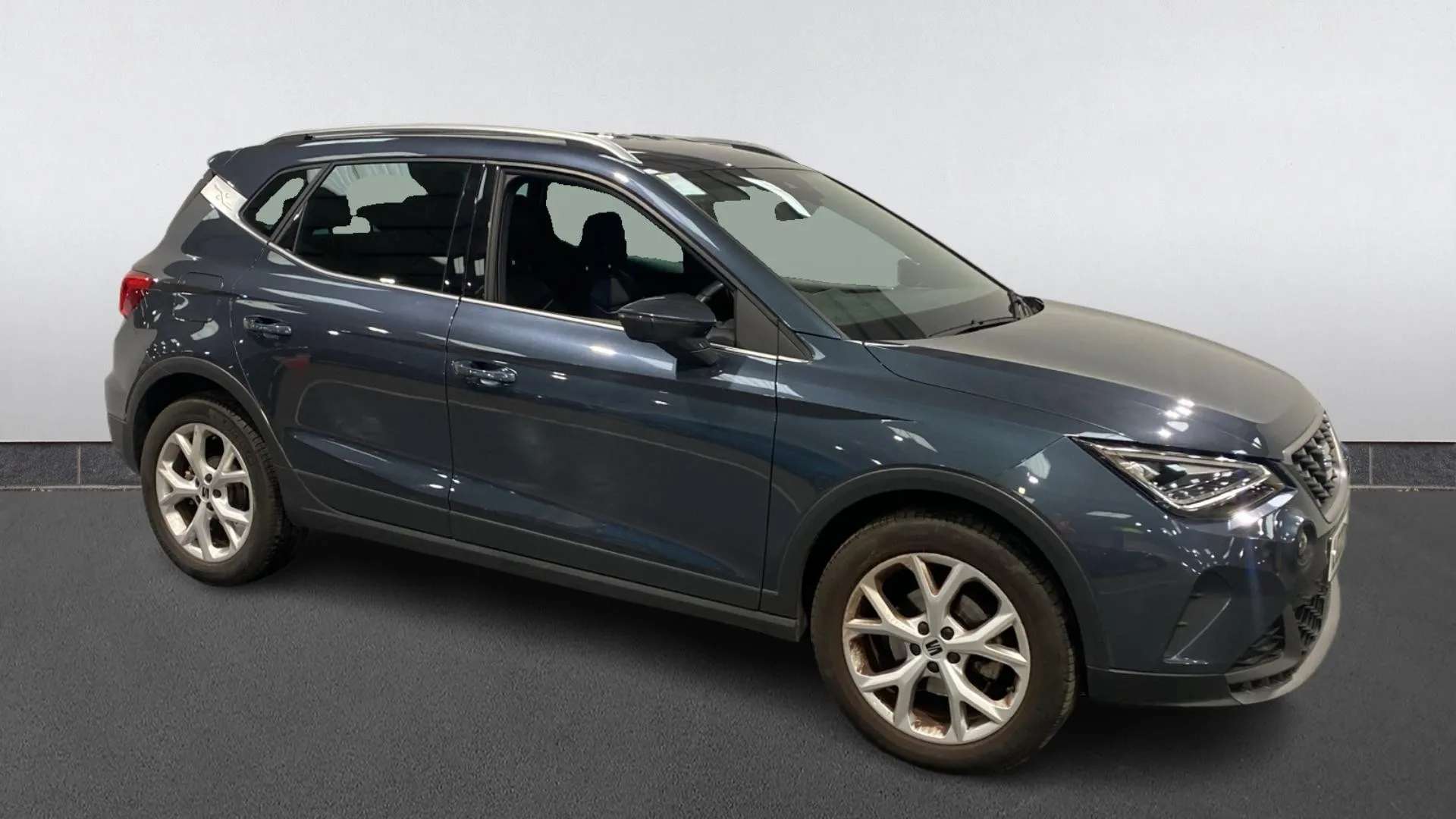 A 2023 SEAT ARONA 1.0 TSI 110 FR DSG A 2023 SEAT ARONA 1.0 TSI 110 FR DSG