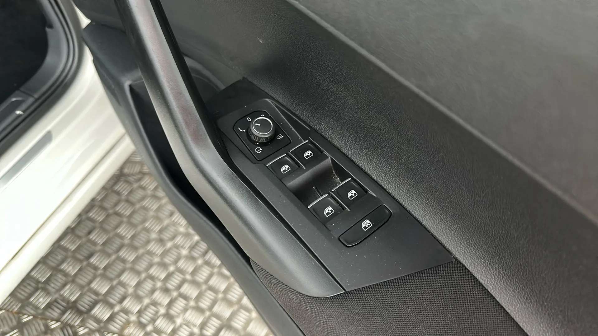 2023 VOLKSWAGEN TAIGO 2023 VOLKSWAGEN TAIGO