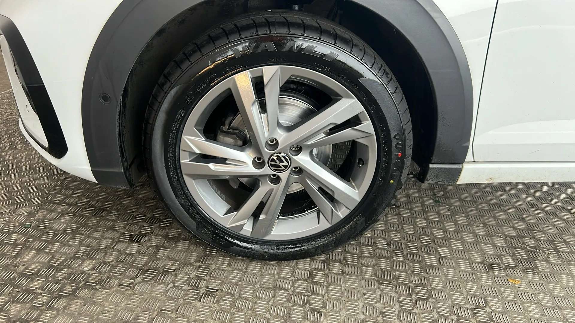 2023 VOLKSWAGEN TAIGO 2023 VOLKSWAGEN TAIGO