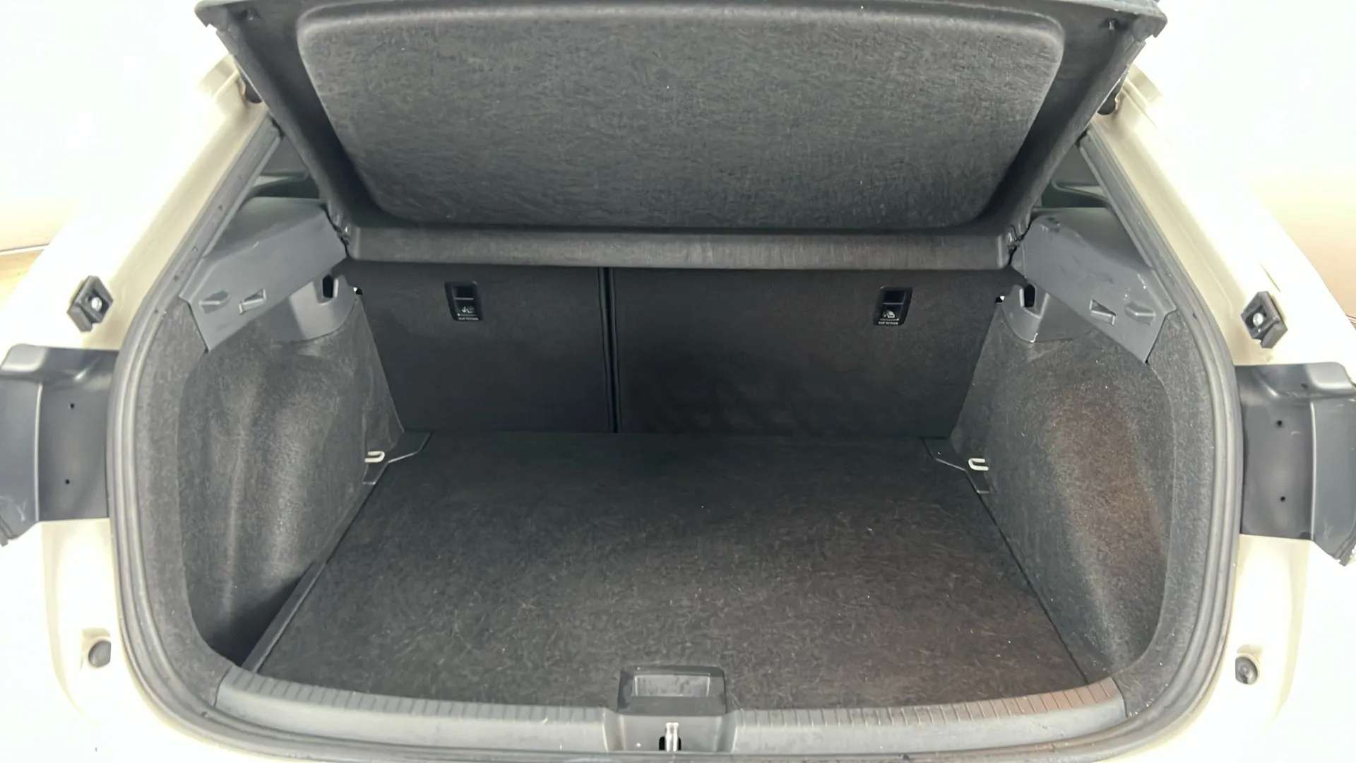 2023 VOLKSWAGEN TAIGO 2023 VOLKSWAGEN TAIGO