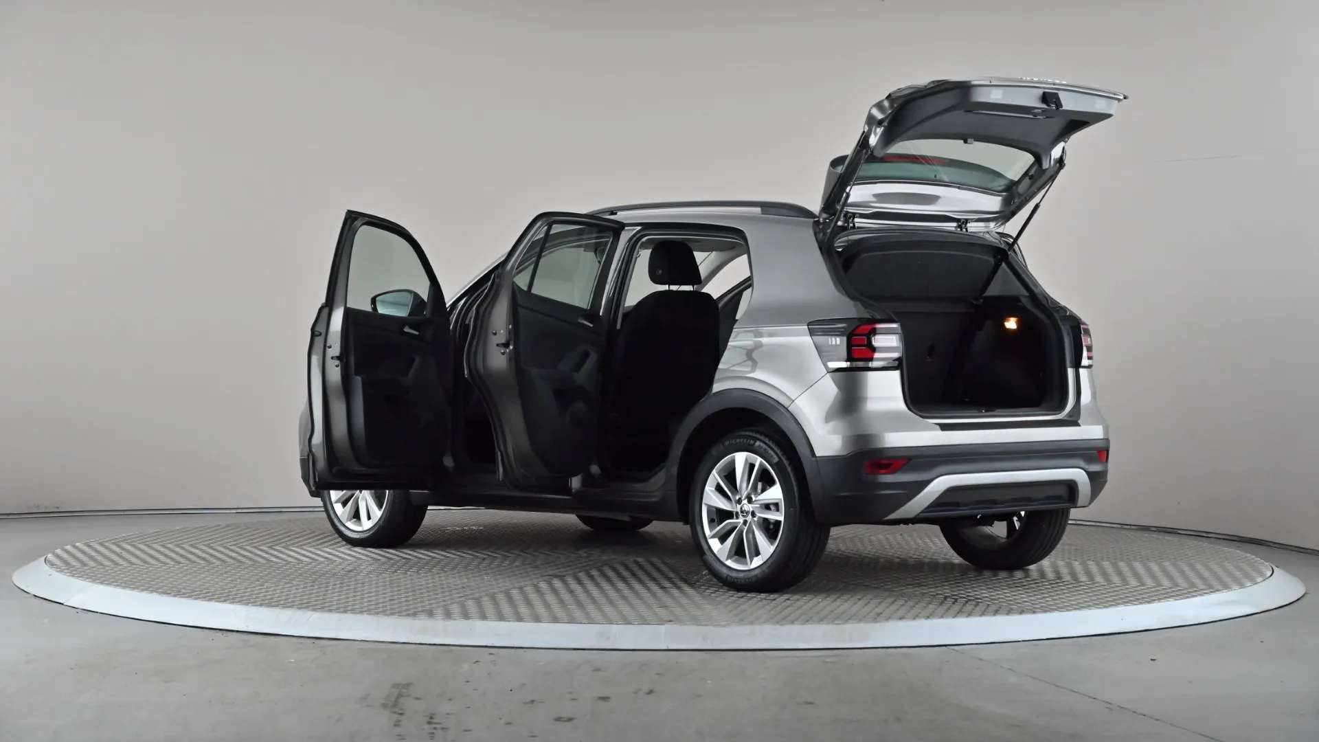 2021 VOLKSWAGEN T-CROSS 2021 VOLKSWAGEN T-CROSS
