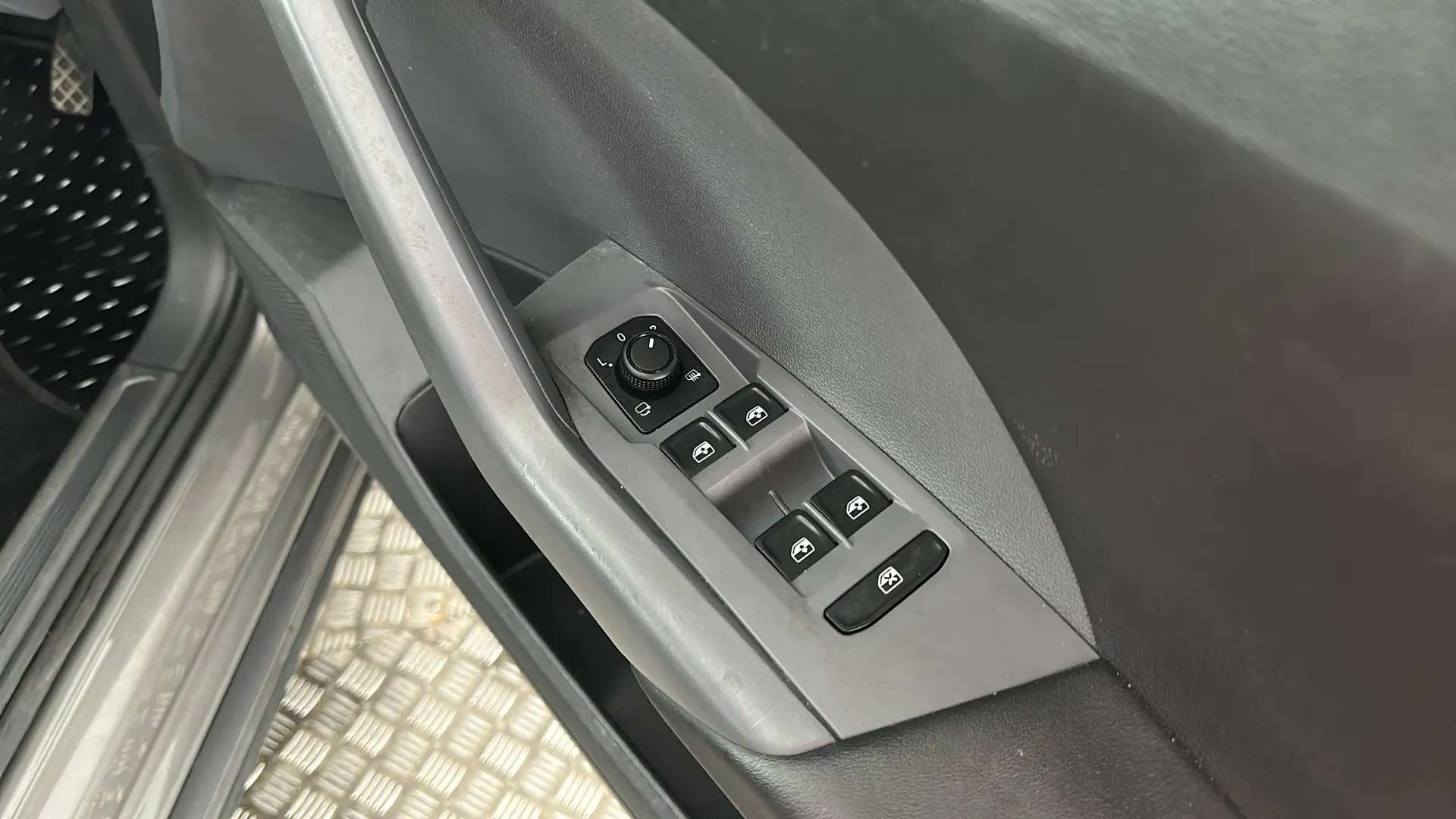 2021 VOLKSWAGEN T-CROSS 2021 VOLKSWAGEN T-CROSS