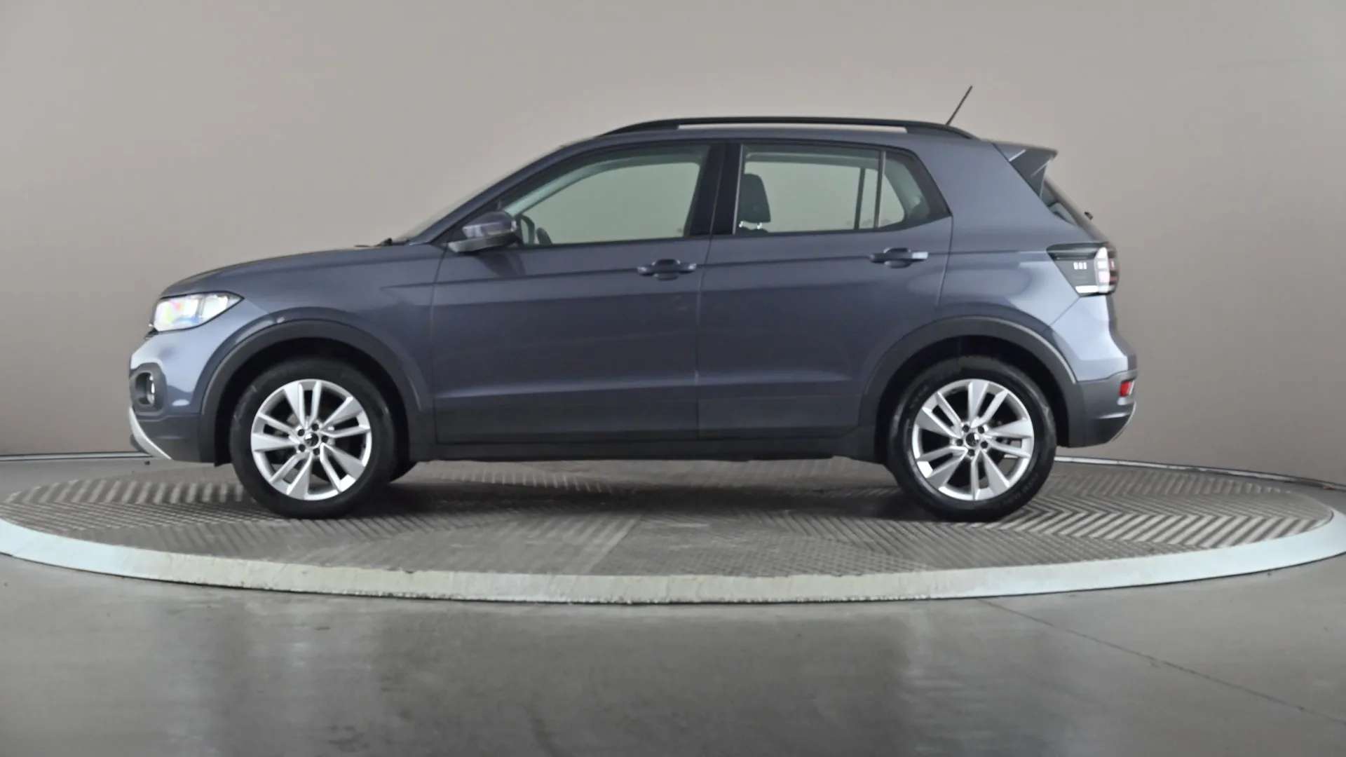 A 2022 VOLKSWAGEN T-CROSS 1.0 TSI 110 SE DSG A 2022 VOLKSWAGEN T-CROSS 1.0 TSI 110 SE DSG