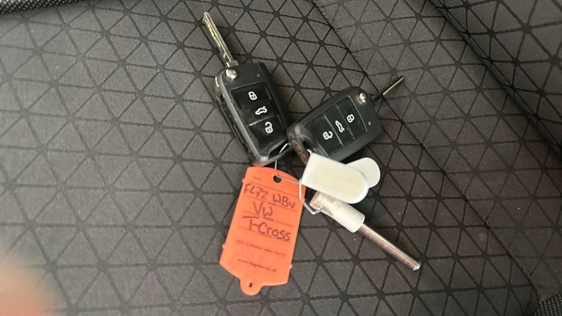 2022 VOLKSWAGEN T-CROSS 2022 VOLKSWAGEN T-CROSS