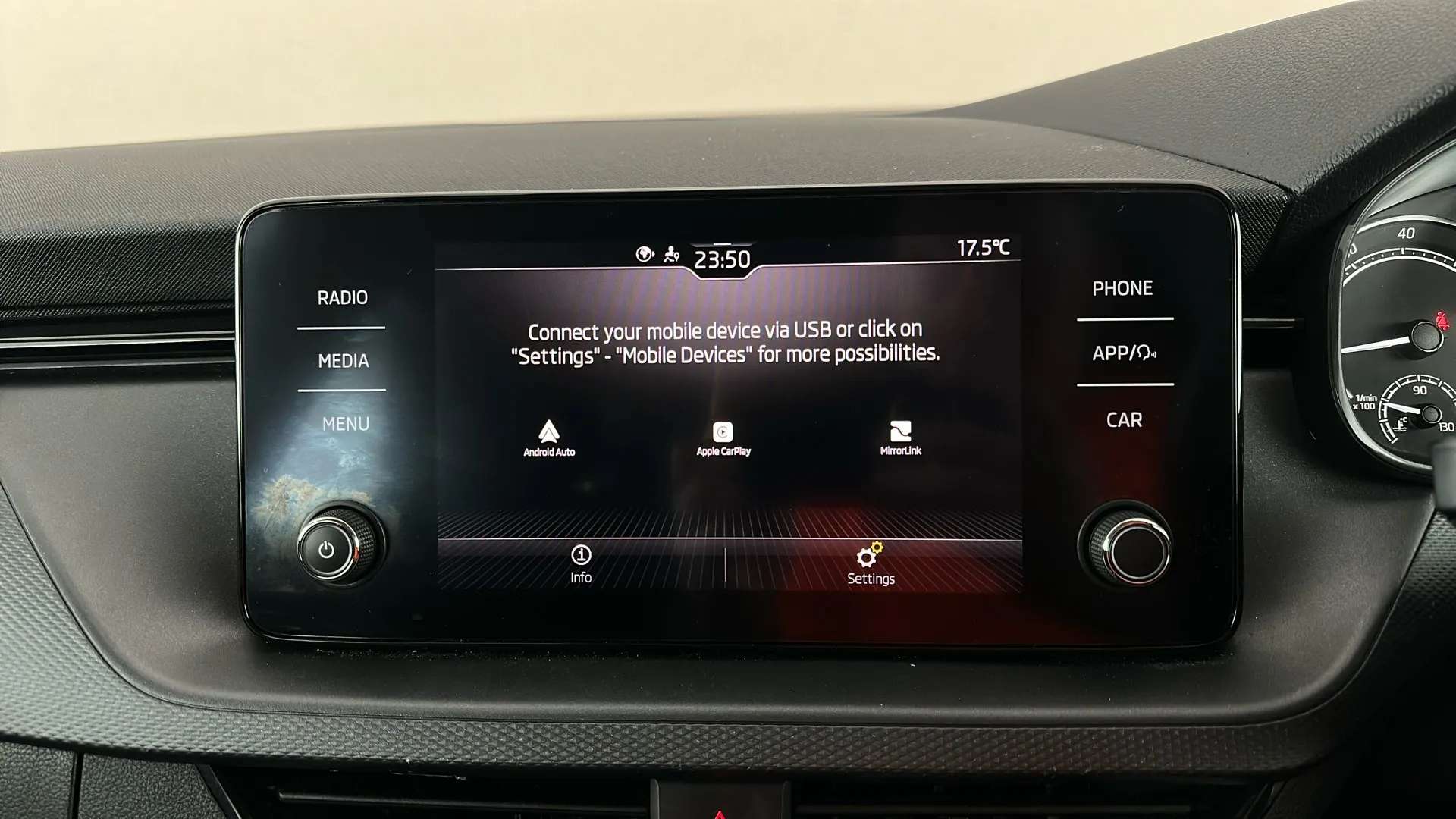 2021 SKODA KAMIQ 2021 SKODA KAMIQ