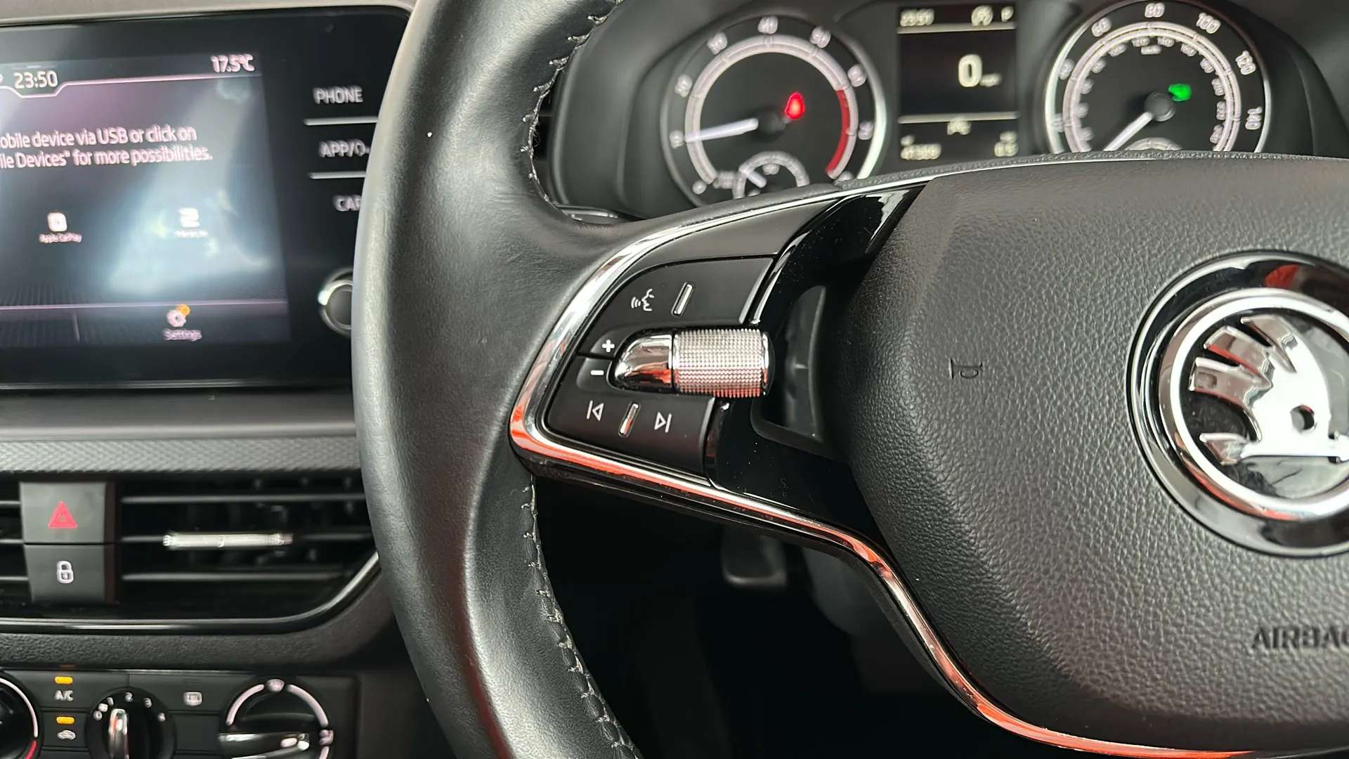 2021 SKODA KAMIQ 2021 SKODA KAMIQ